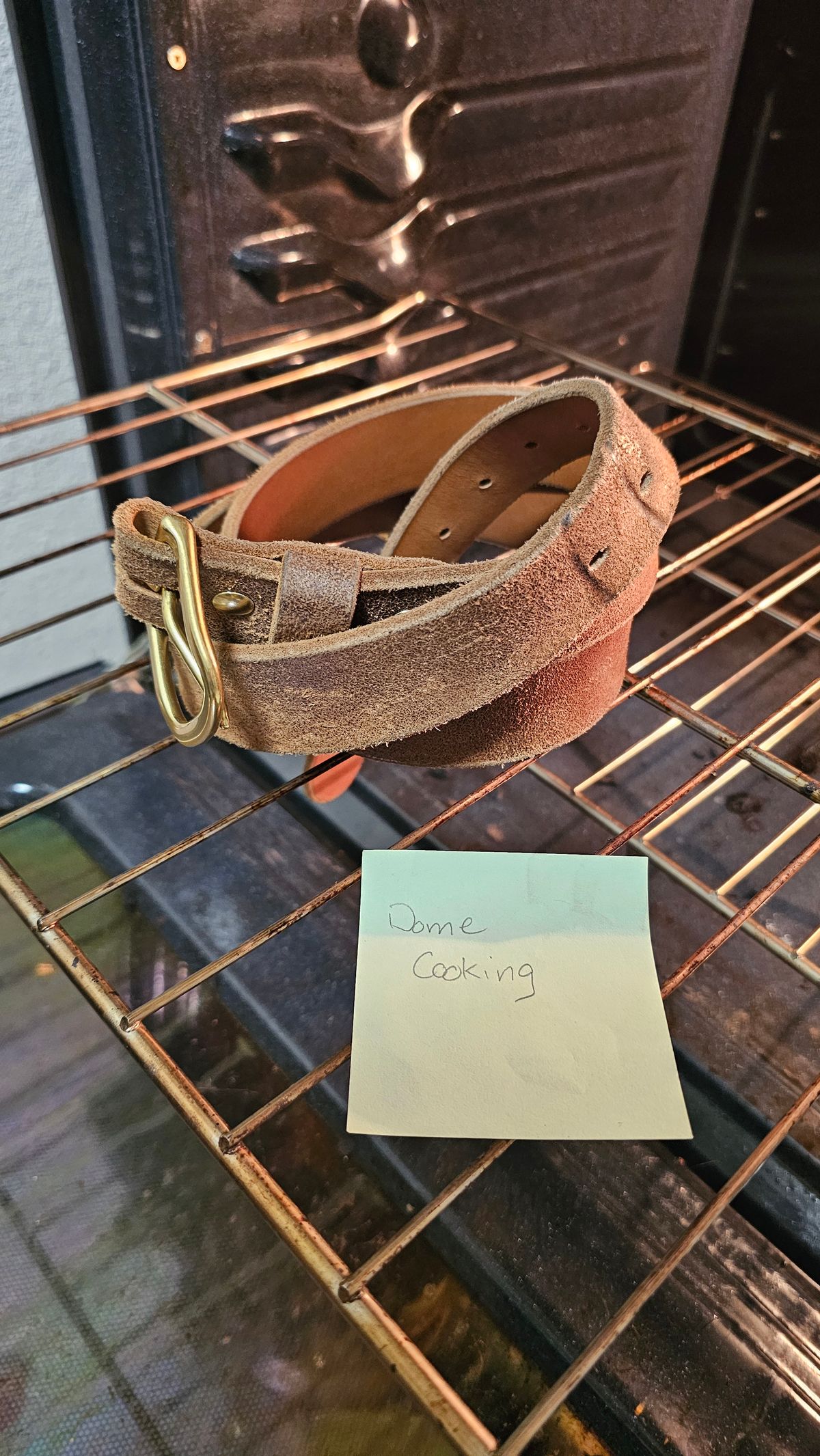 Photo by fozzie_the_bear on November 5, 2025 of the Nicks Work Belt in Seidel 1964 Tan Roughout.
