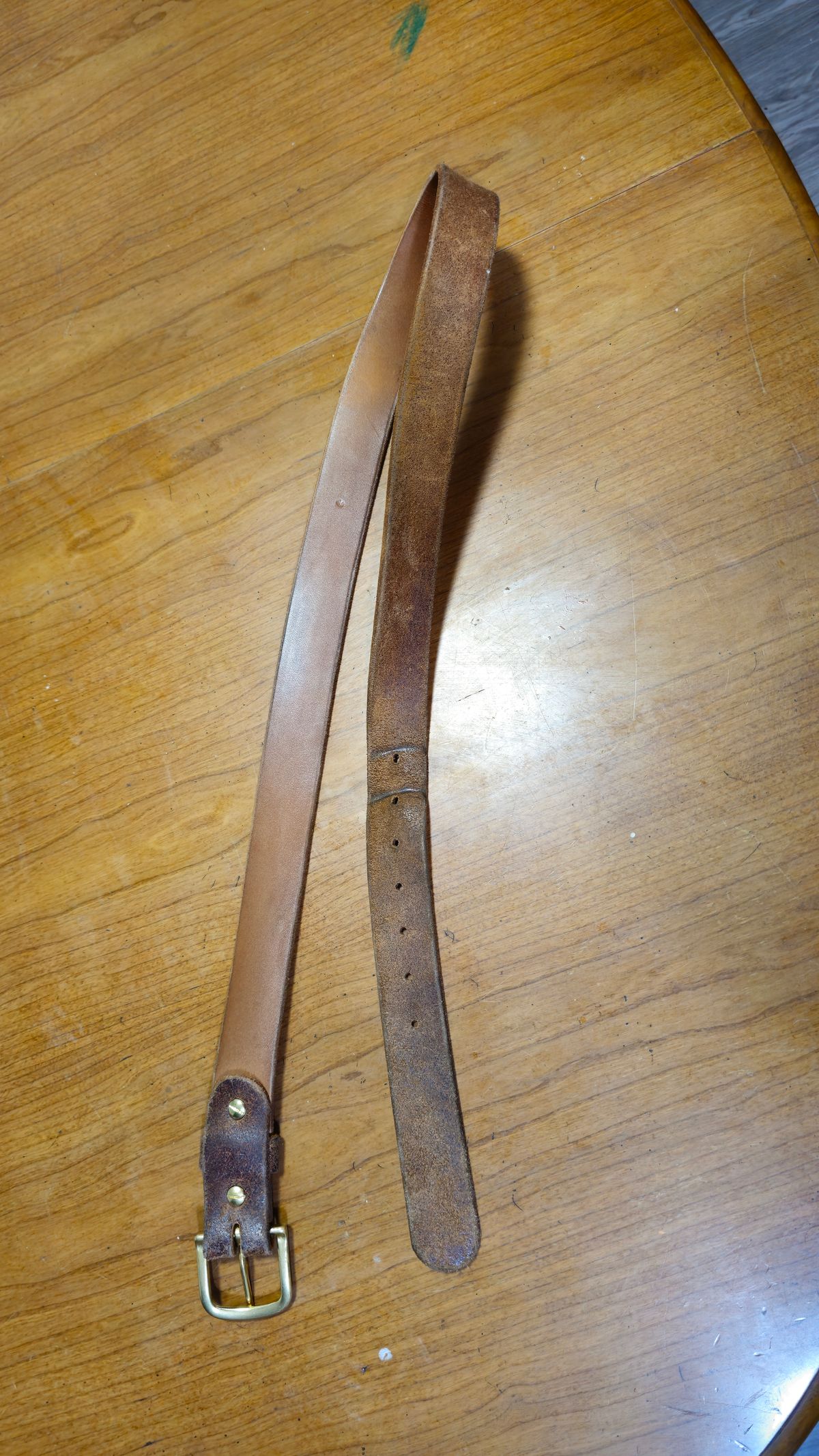 Photo by fozzie_the_bear on January 5, 2026 of the Nicks Work Belt in Seidel 1964 Tan Roughout.