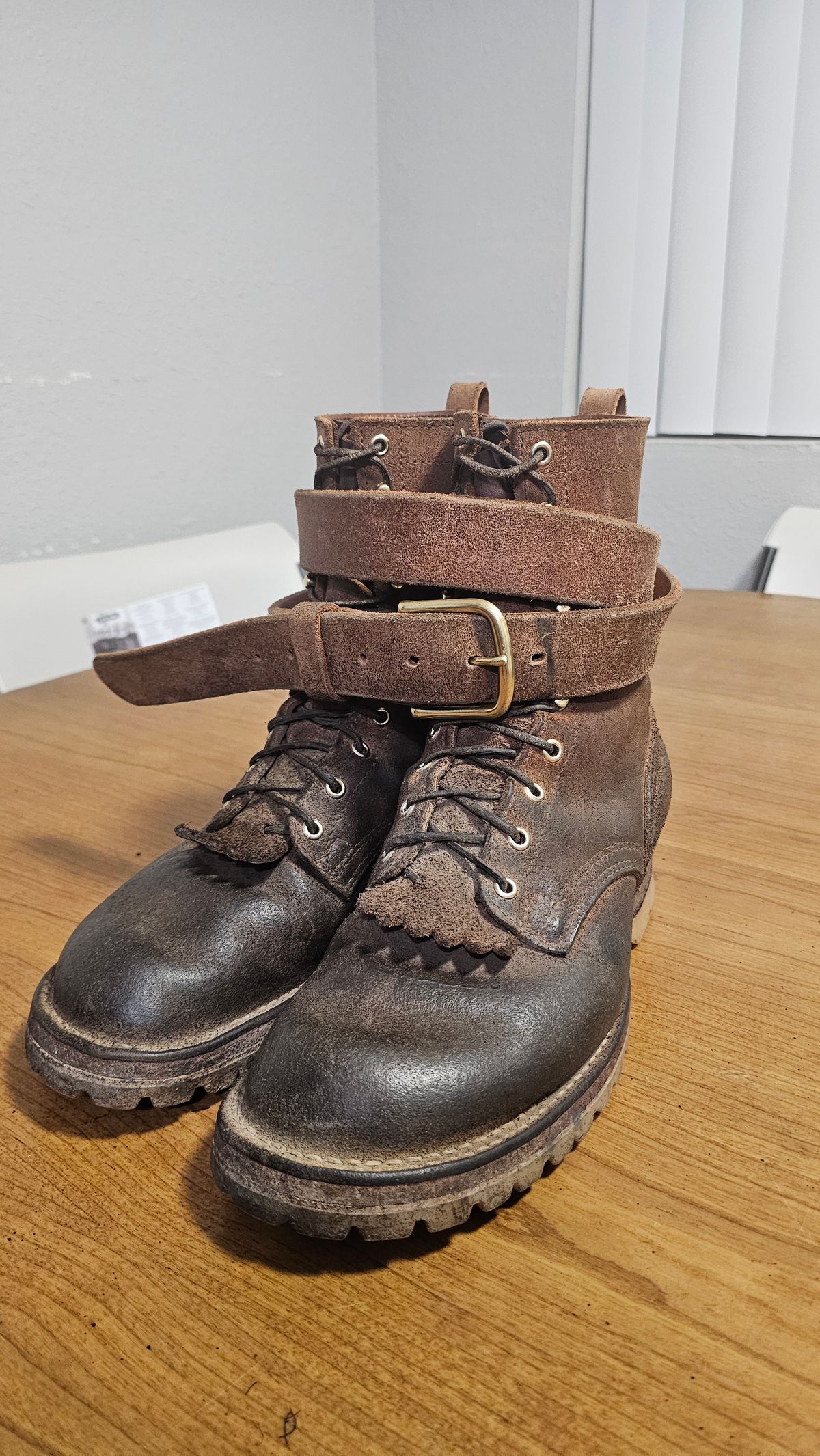 Photo by fozzie_the_bear on February 5, 2026 of the Nicks Work Belt in Seidel 1964 Tan Roughout.