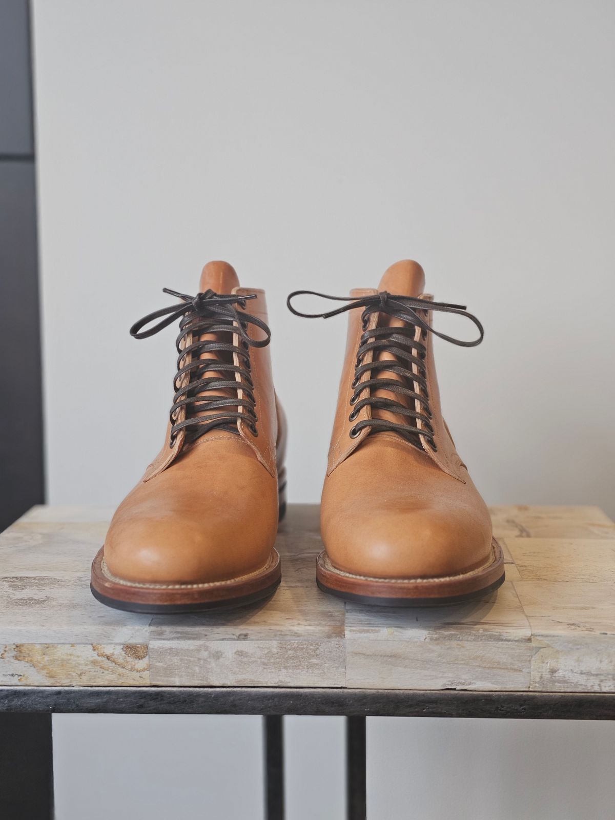 Photo by cgbaird2 on October 2, 2025 of the Viberg Service Boot in Maryam Natural Horsebutt.