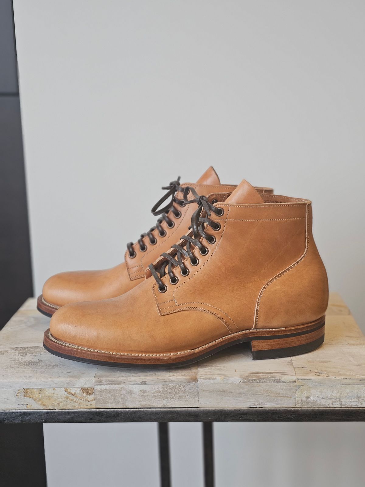 Photo by cgbaird2 on October 2, 2025 of the Viberg Service Boot in Maryam Natural Horsebutt.