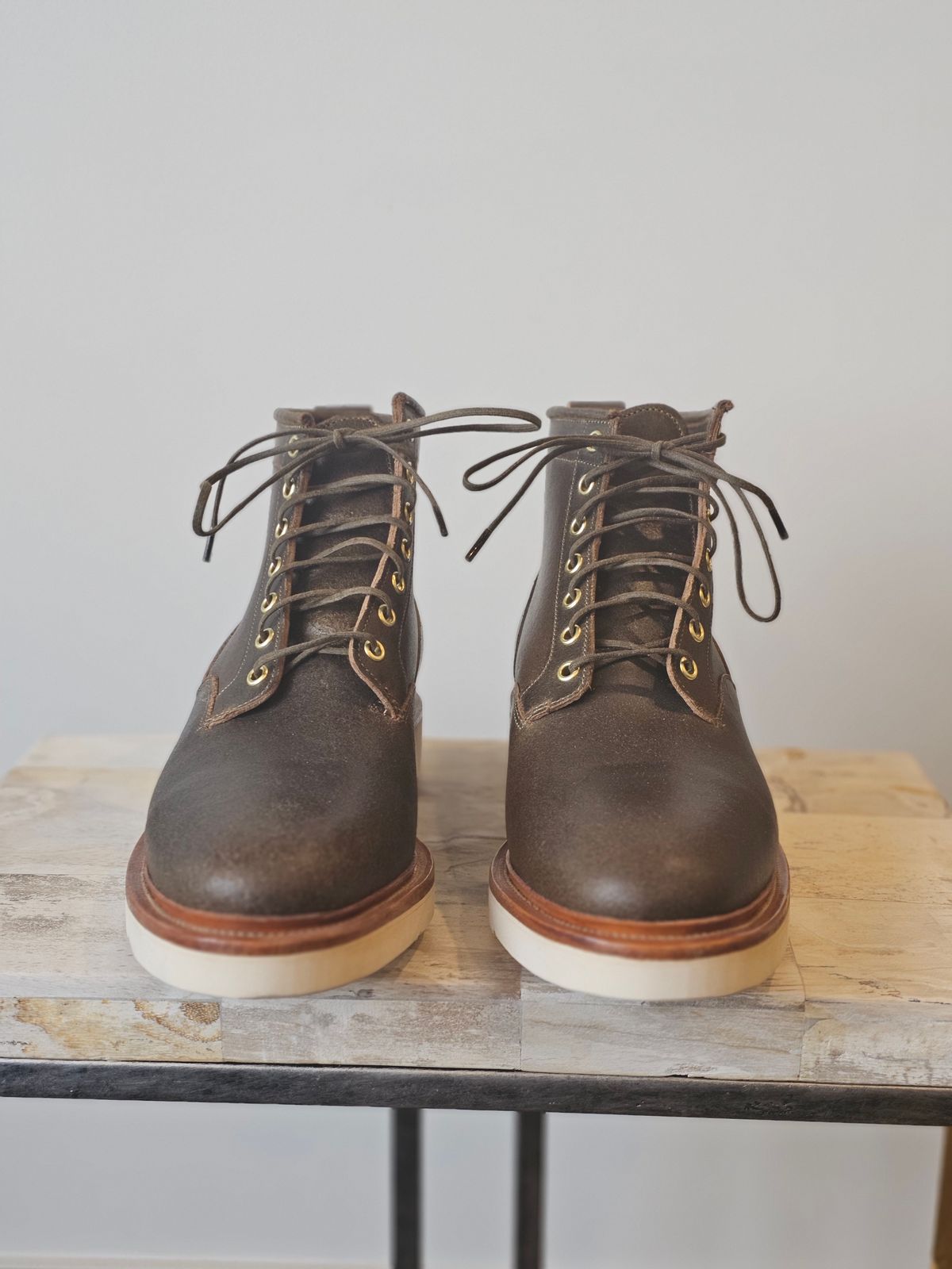 Photo by cgbaird2 on October 2, 2025 of the Viberg Scout Boot in Horween Olive Waxed Flesh.