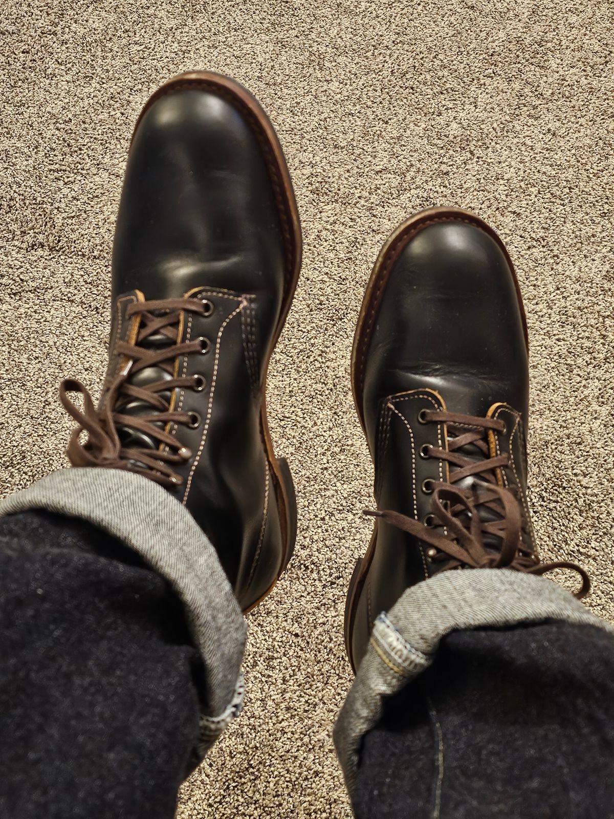 Photo by cgbaird2 on January 5, 2025 of the Red Wing Beckman Flatbox in S.B. Foot Black Klondike.