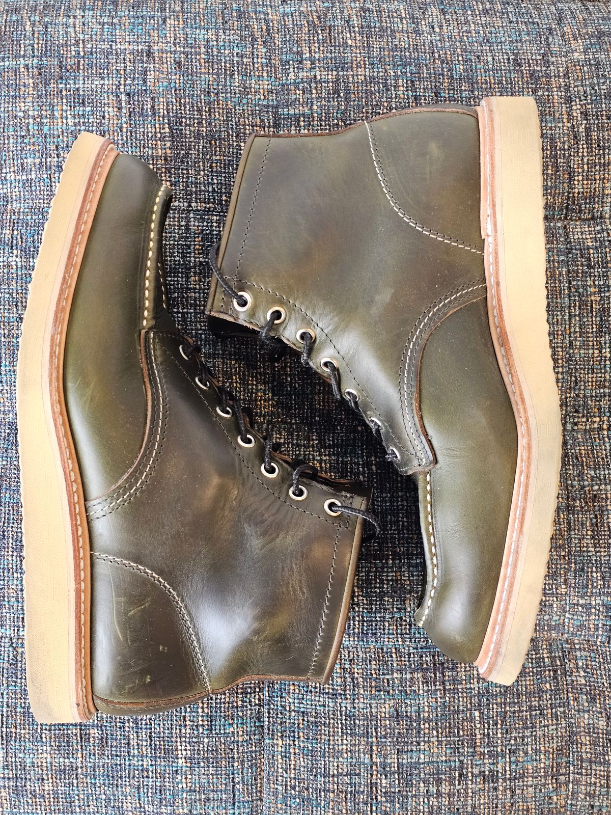 Photo by cgbaird2 on December 4, 2023 of the Jamvaida Japanese Moc Toe in Horween Olive Chromexcel.