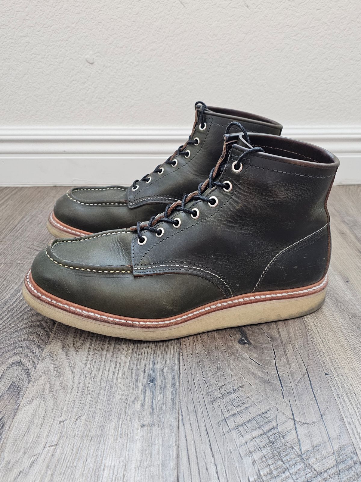 Photo by cgbaird2 on March 2, 2024 of the Jamvaida Japanese Moc Toe in Horween Olive Chromexcel.