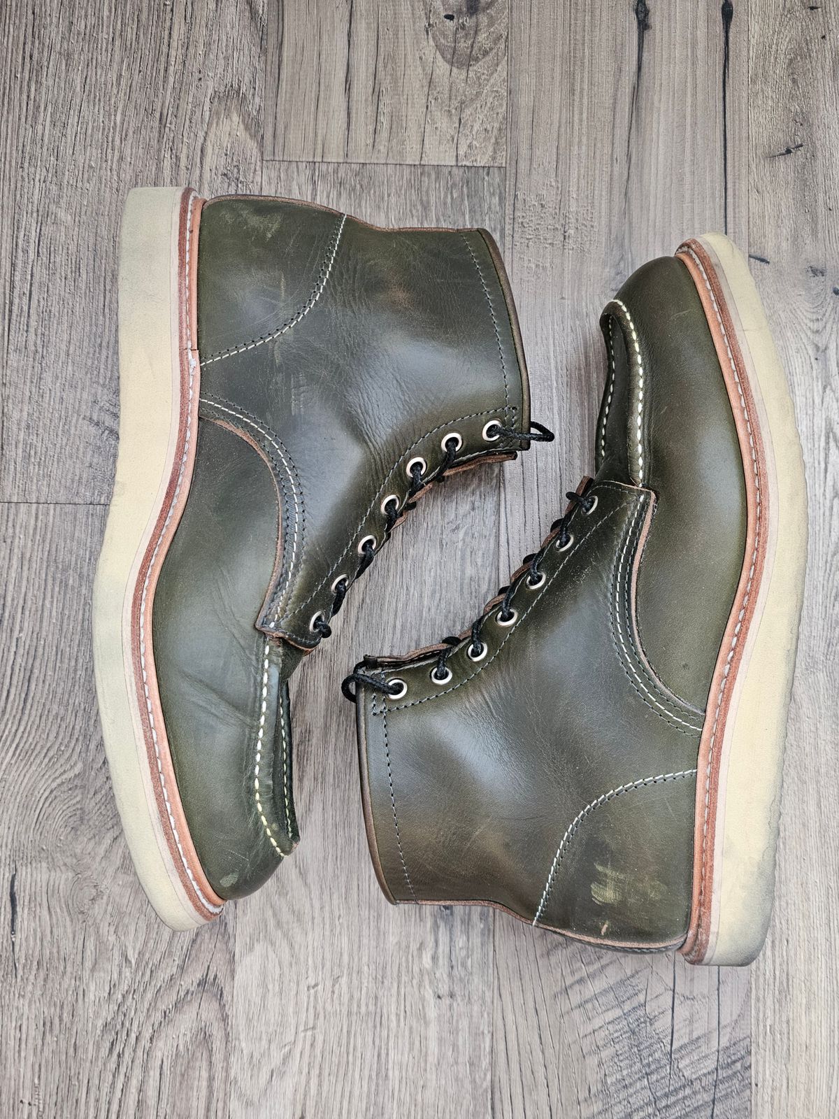 Photo by cgbaird2 on March 2, 2024 of the Jamvaida Japanese Moc Toe in Horween Olive Chromexcel.