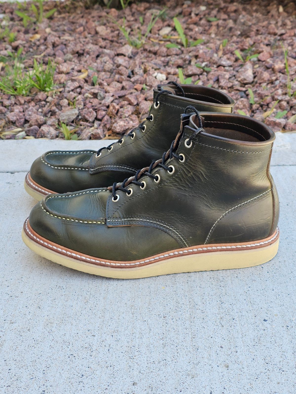 Photo by cgbaird2 on April 3, 2024 of the Jamvaida Japanese Moc Toe in Horween Olive Chromexcel.