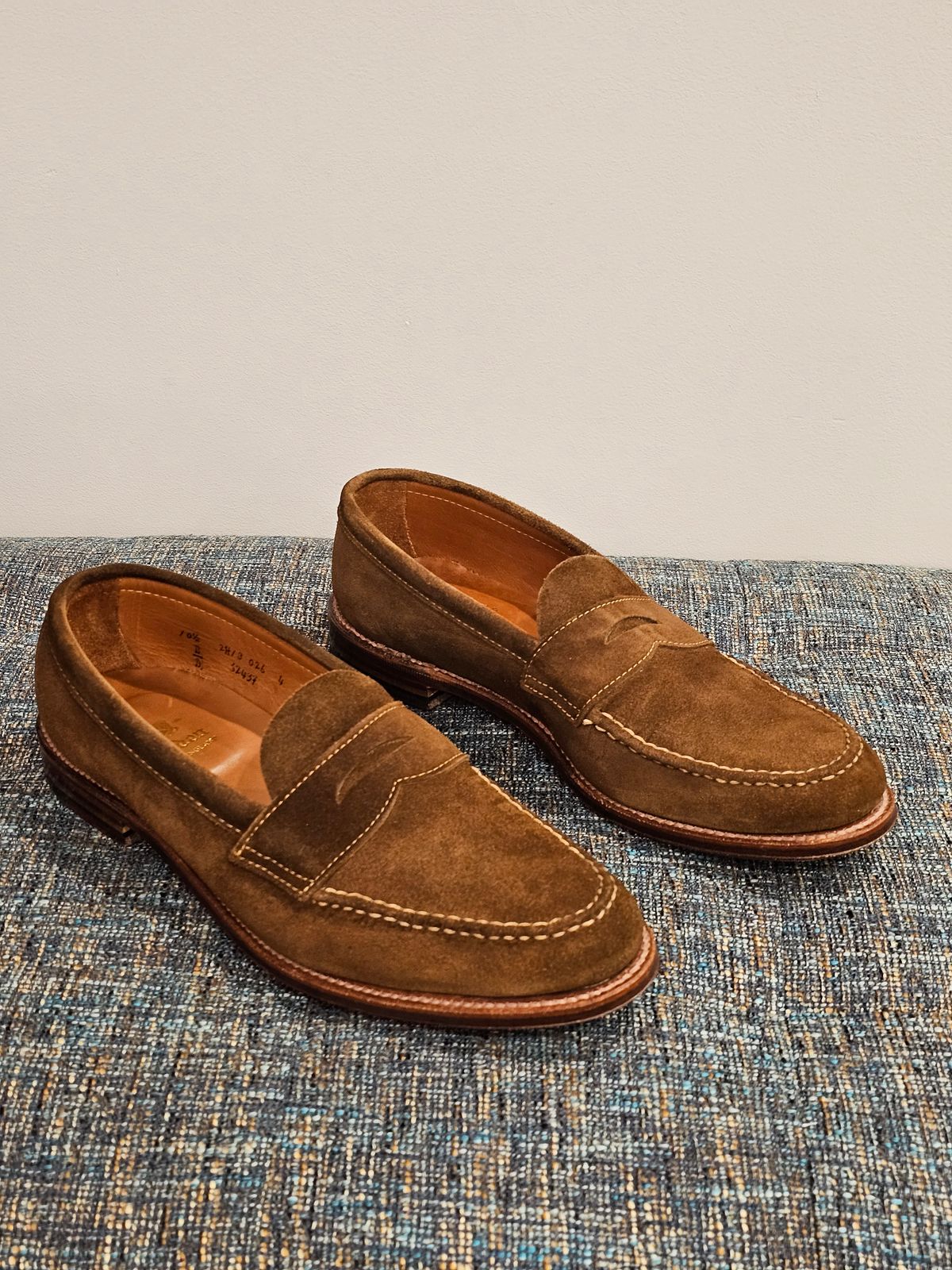 Photo by cgbaird2 on June 1, 2023 of the Alden Leisure Handsewn Penny Loafer in C.F. Stead Snuff Repello Calf Suede.