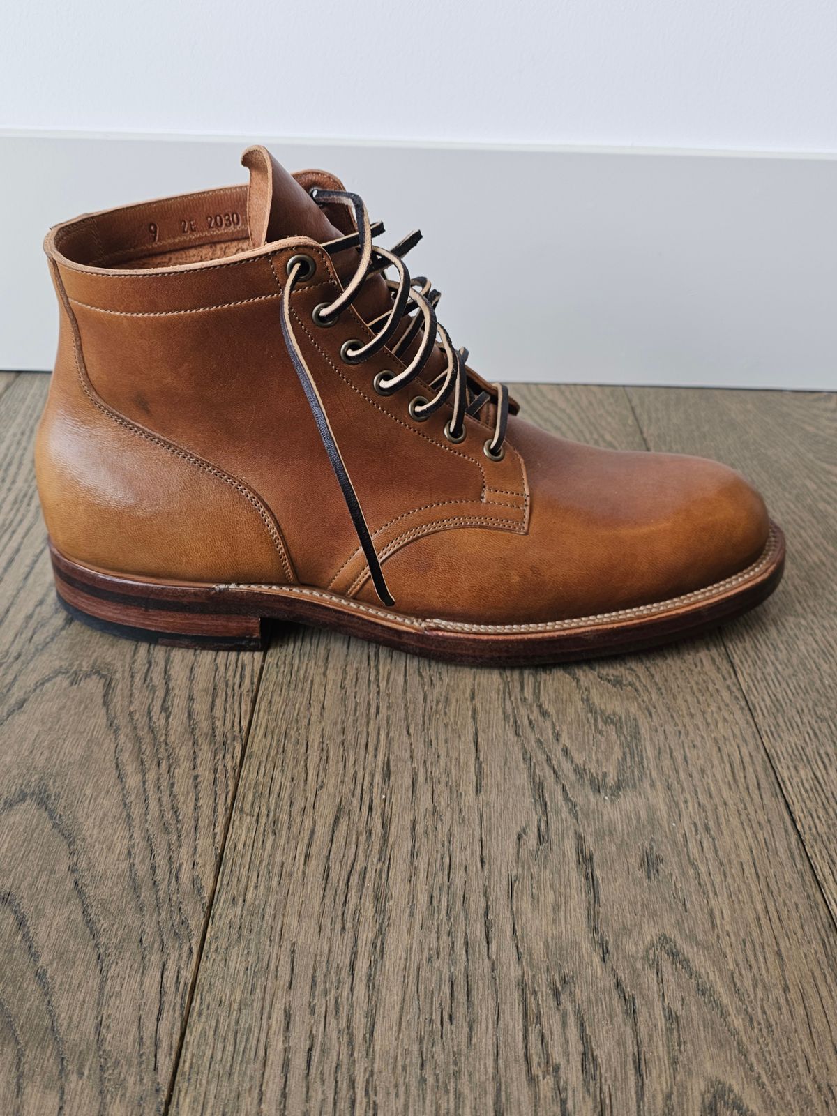 Photo by cgbaird2 on May 10, 2024 of the Viberg Service Boot in Shinki Camel Latigo Horsehide.