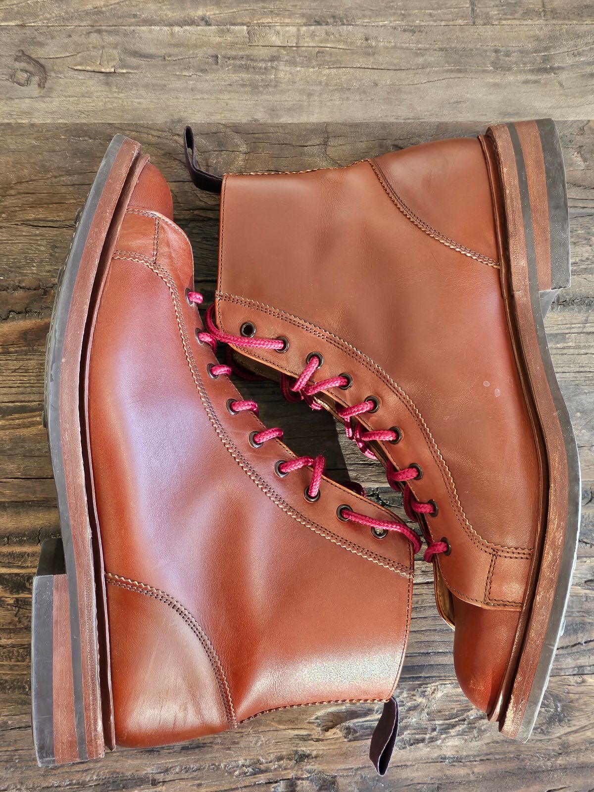 Photo by cgbaird2 on November 30, 2021 of the Tricker's Ethan Monkey Boot in Marron Calf.