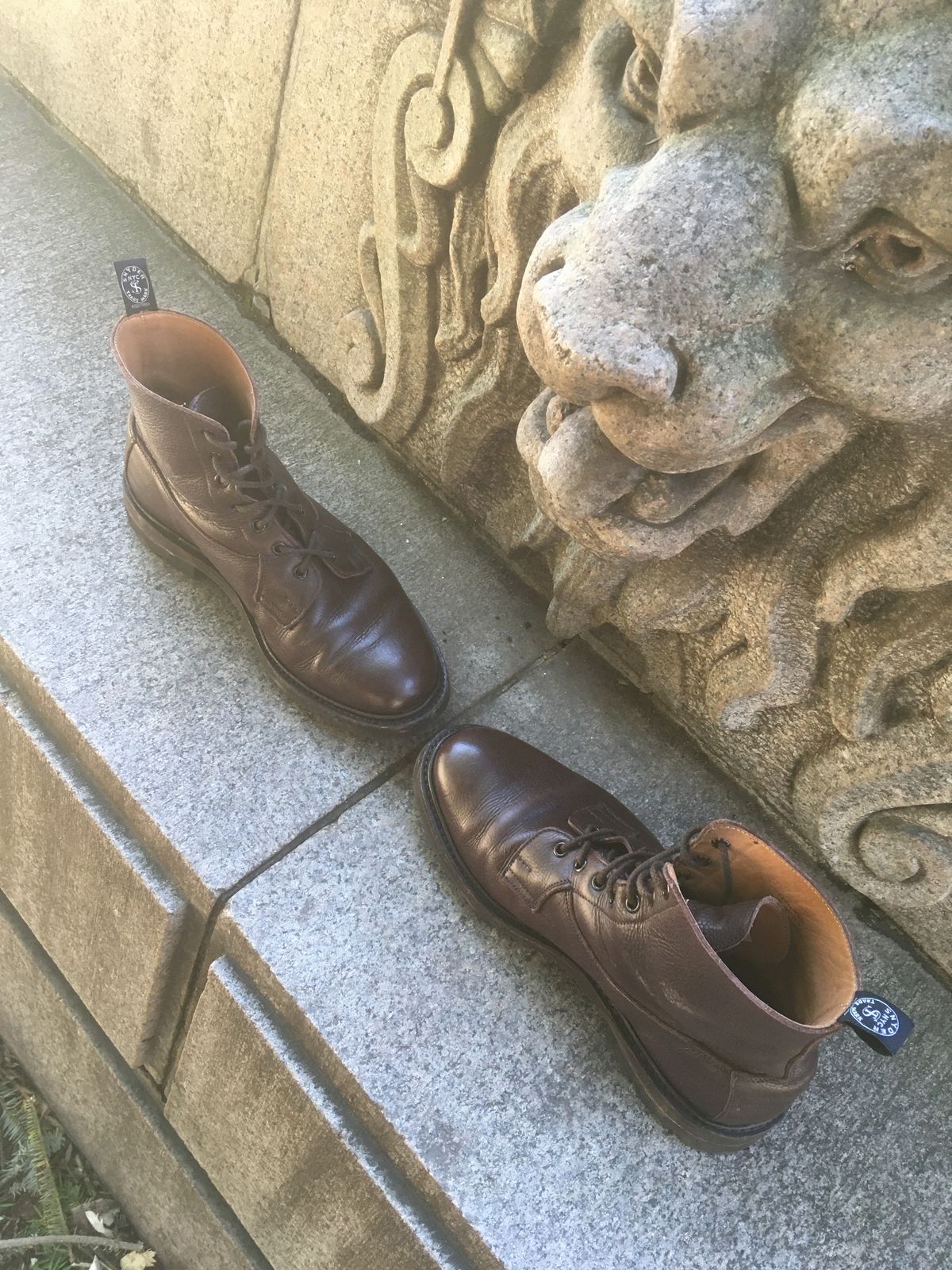 Photo by doublekicks on February 4, 2023 of the Tricker's Burford Plain Derby Boot in Dark Brown Olivia Scotch Grain.