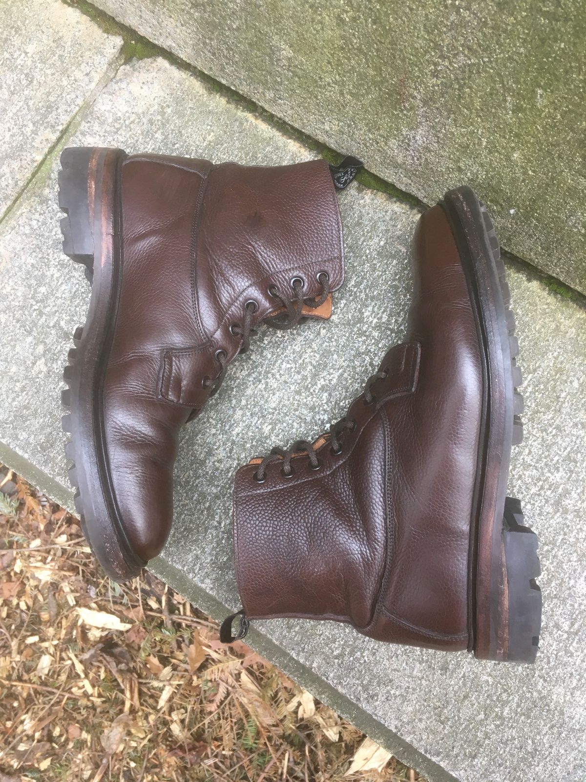 Photo by doublekicks on March 4, 2023 of the Tricker's Burford Plain Derby Boot in Dark Brown Olivia Scotch Grain.