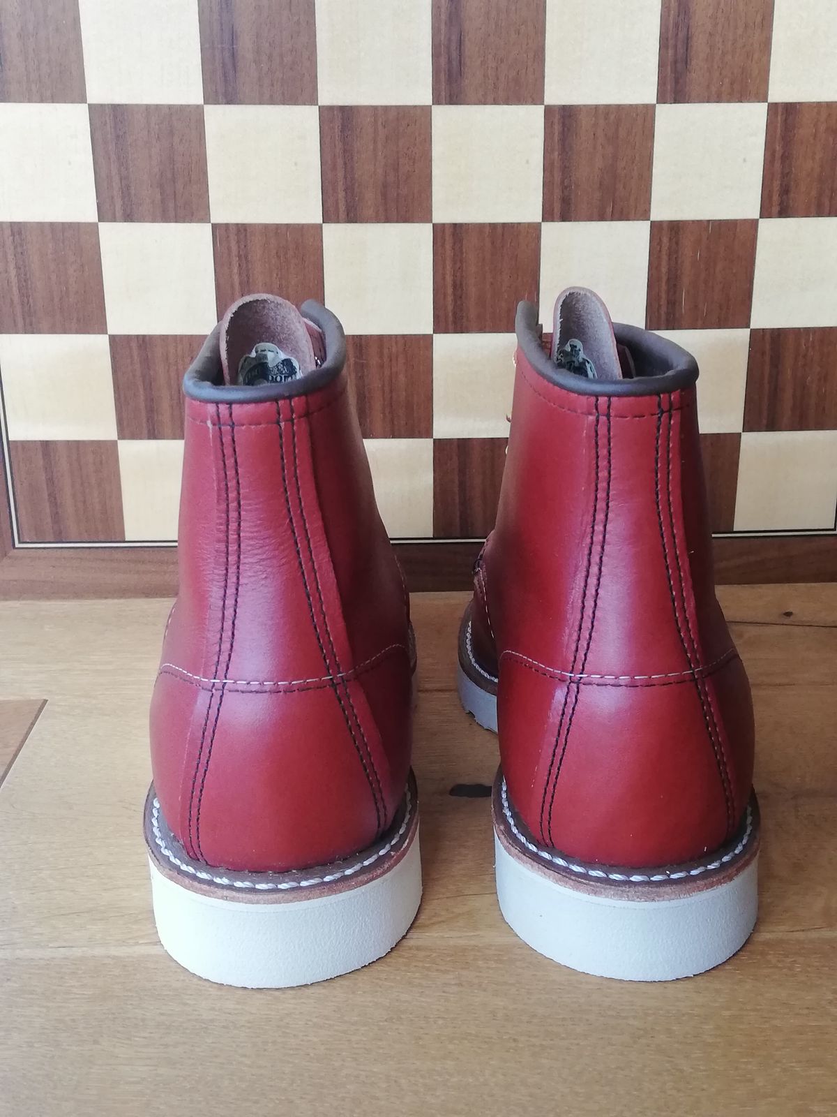 Photo by Lukas_castle on October 1, 2023 of the Red Wing 6-Inch Classic Moc in S.B. Foot Oro-Russet Portage.