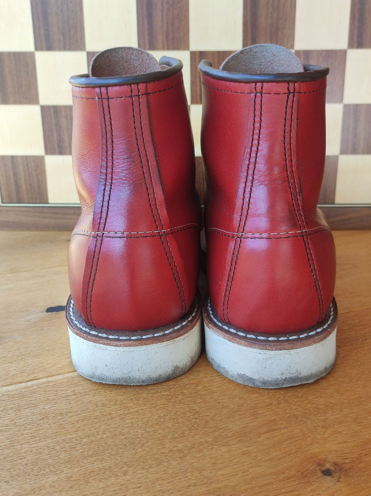 Photo by Lukas_castle on November 1, 2023 of the Red Wing 6-Inch Classic Moc in S.B. Foot Oro-Russet Portage.