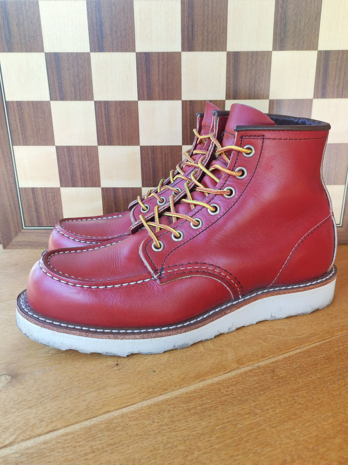 Photo by Lukas_castle on November 1, 2023 of the Red Wing 6-Inch Classic Moc in S.B. Foot Oro-Russet Portage.