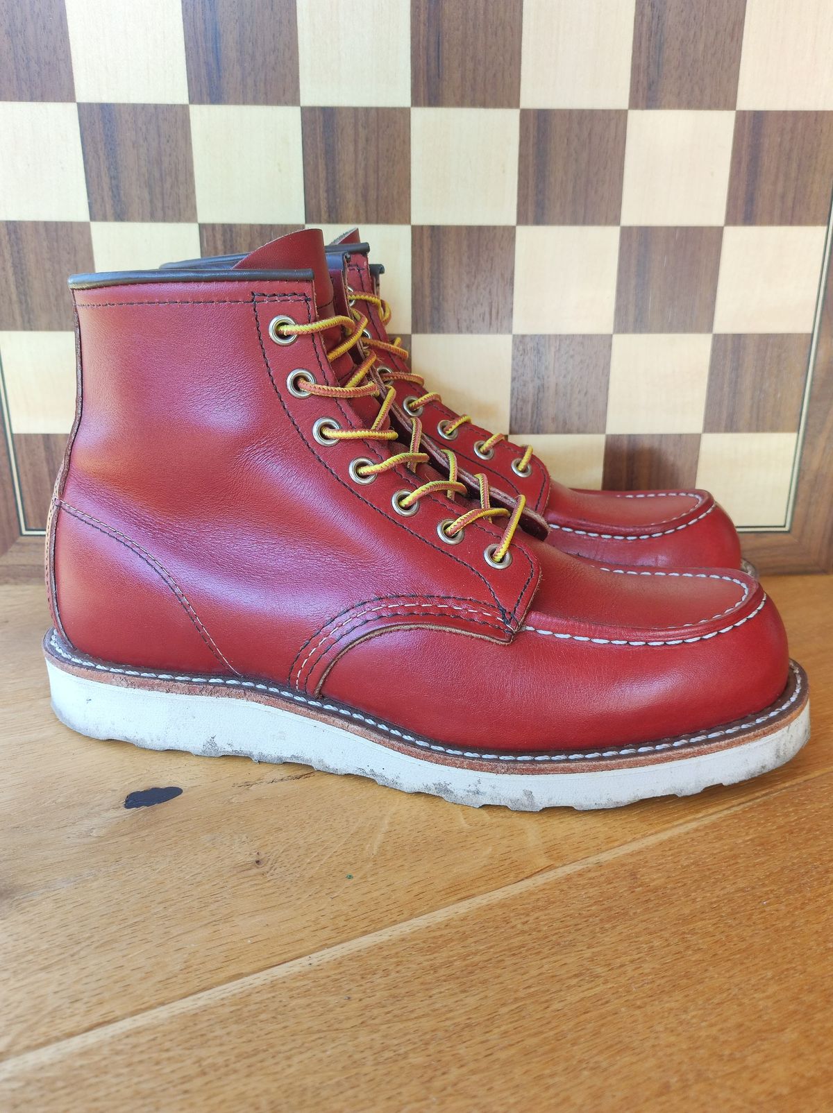 Photo by Lukas_castle on November 1, 2023 of the Red Wing 6-Inch Classic Moc in S.B. Foot Oro-Russet Portage.
