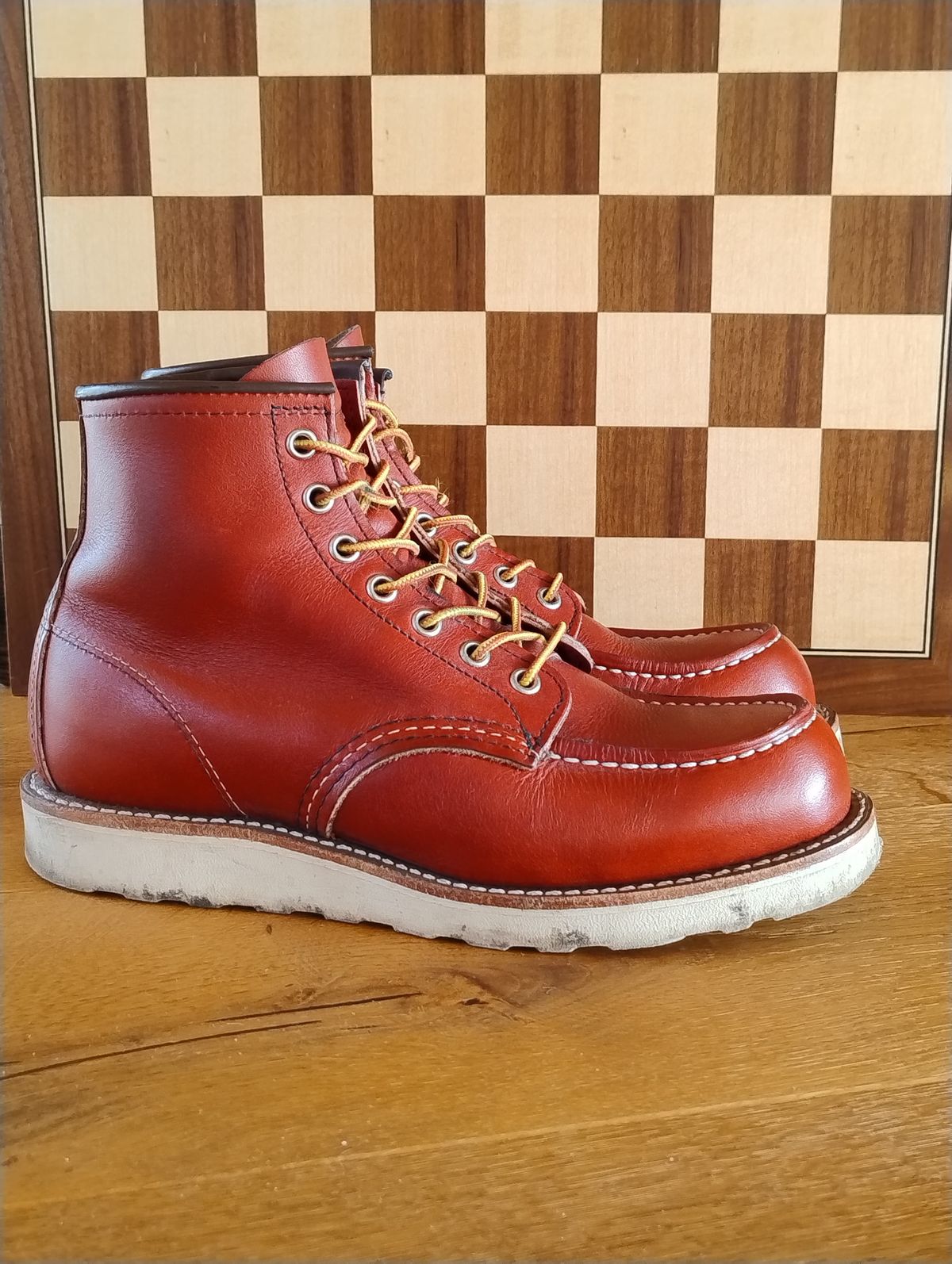 Photo by Lukas_castle on January 3, 2024 of the Red Wing 6-Inch Classic Moc in S.B. Foot Oro-Russet Portage.