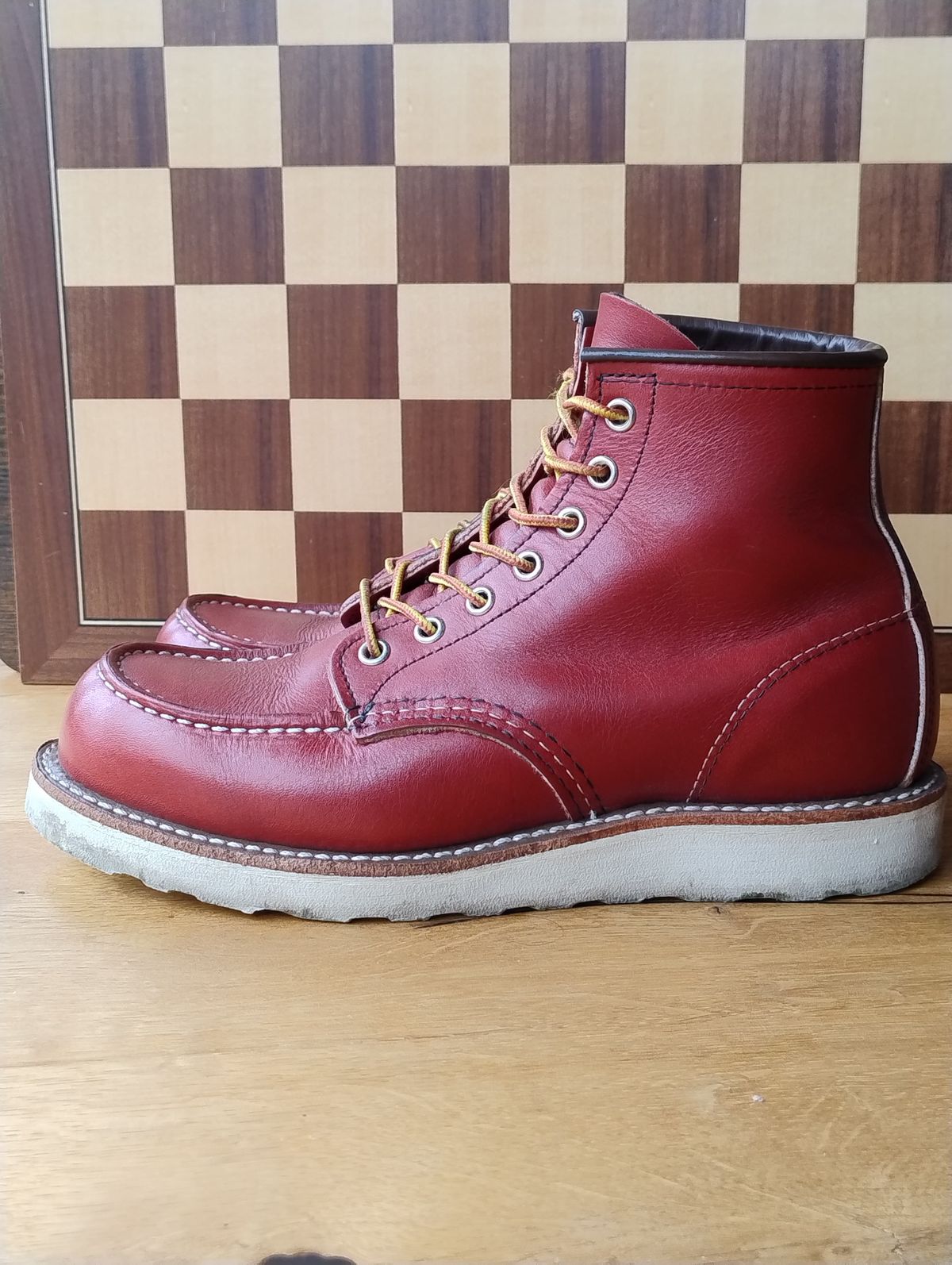 Photo by Lukas_castle on April 1, 2024 of the Red Wing 6-Inch Classic Moc in S.B. Foot Oro-Russet Portage.
