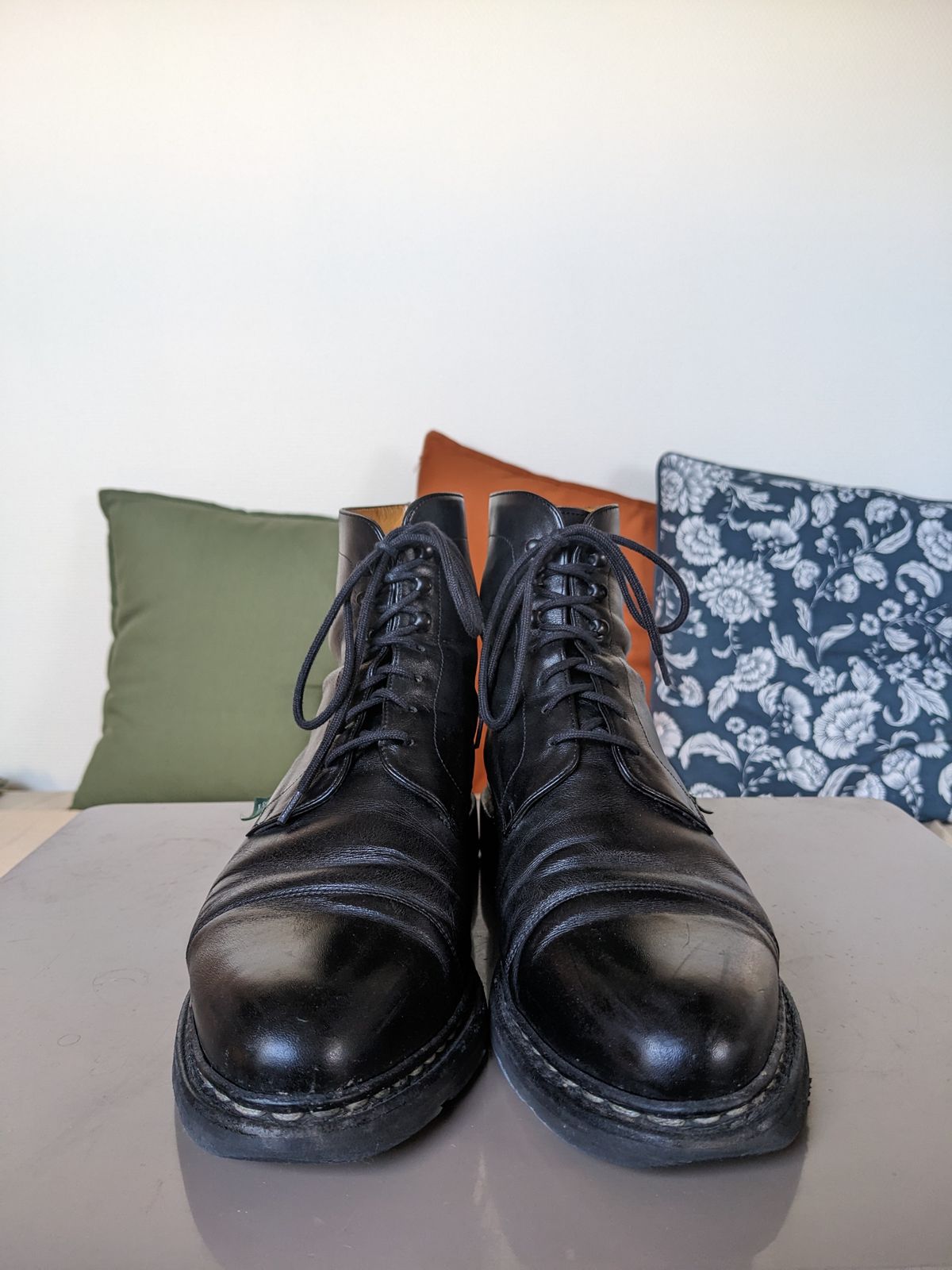 Photo by Vonfeld on January 2, 2023 of the Paraboot Unlisted Model in Unknown Leather.