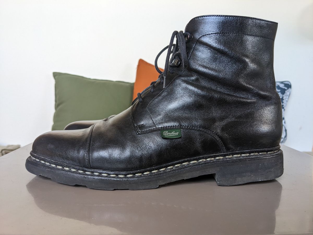 Photo by Vonfeld on January 2, 2023 of the Paraboot Unlisted Model in Unknown Leather.