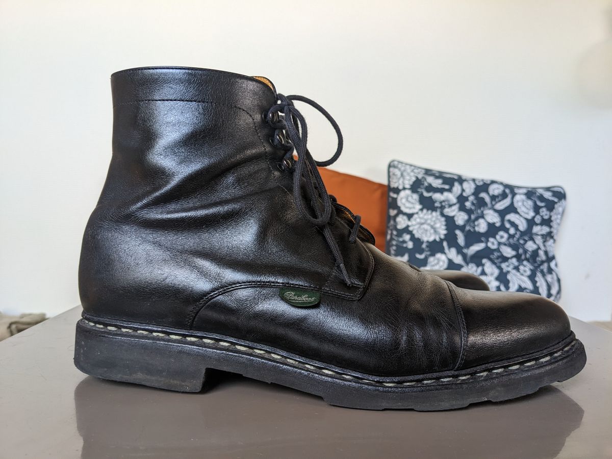 Photo by Vonfeld on January 2, 2023 of the Paraboot Unlisted Model in Unknown Leather.