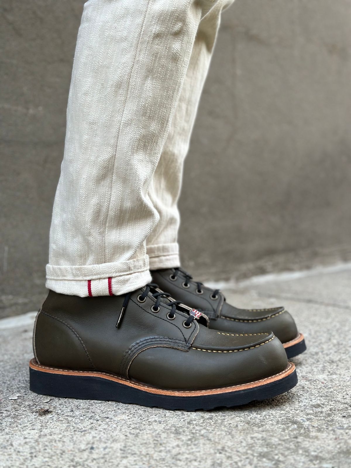 Photo by boots_and_all_ on November 1, 2023 of the Red Wing 6-Inch Classic Moc in S.B. Foot Alpine Portage.