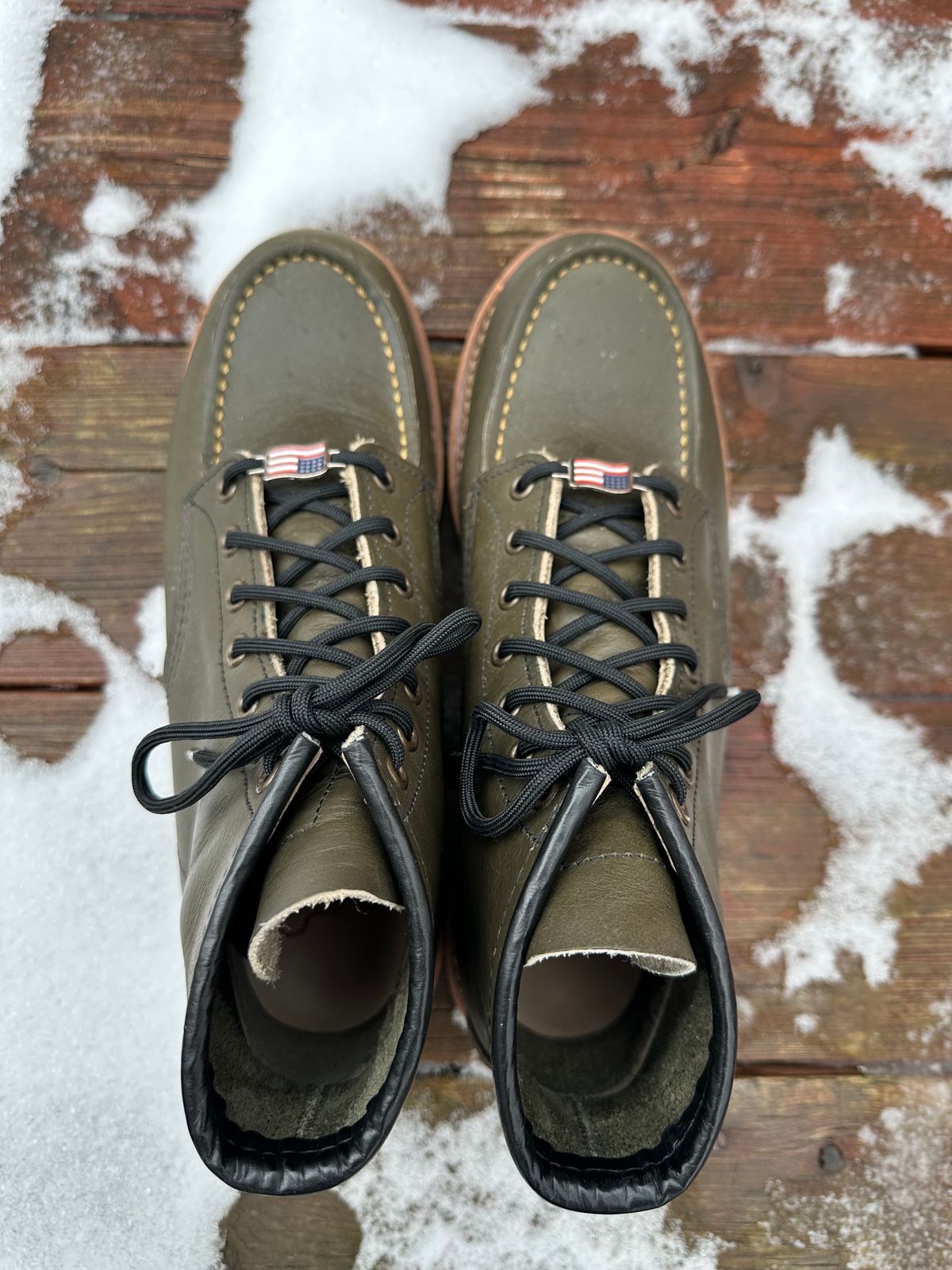 Photo by boots_and_all_ on January 4, 2024 of the Red Wing 6-Inch Classic Moc in S.B. Foot Alpine Portage.