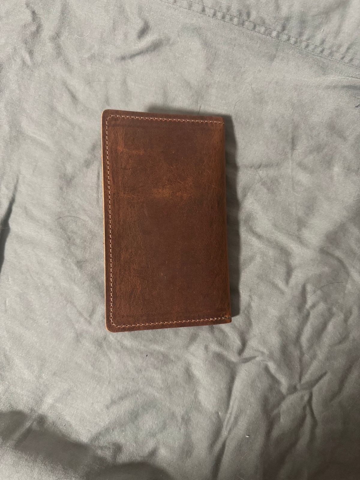 Photo by 617reasonswhy on November 2, 2025 of the Northstar Leather Field Notes Cover in S.B. Foot Copper Rough and Tough.