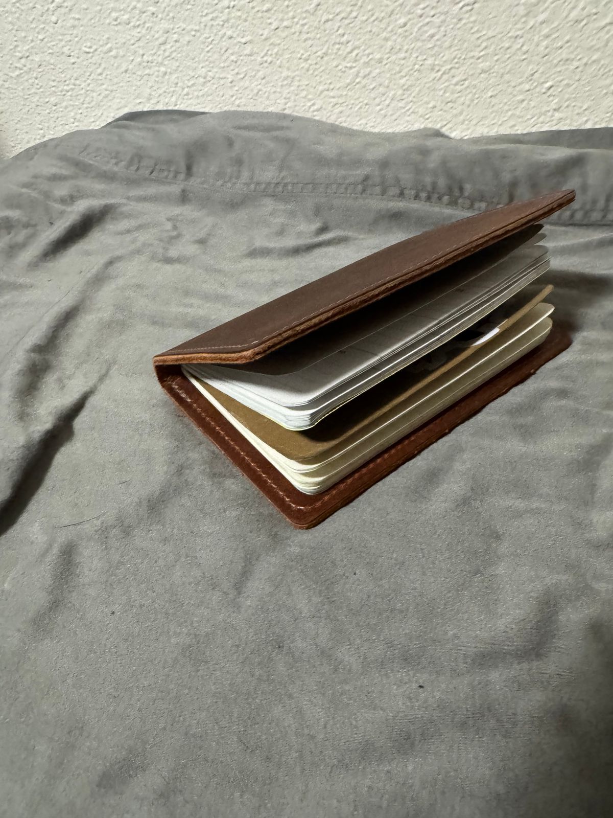 Photo by 617reasonswhy on November 2, 2025 of the Northstar Leather Field Notes Cover in S.B. Foot Copper Rough and Tough.