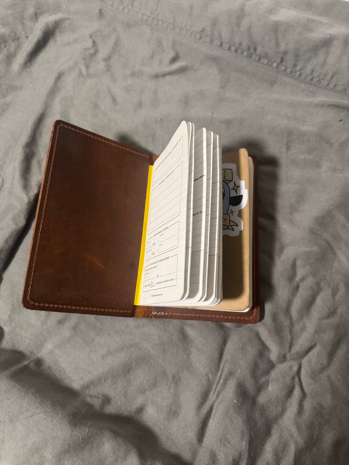 Photo by 617reasonswhy on November 2, 2025 of the Northstar Leather Field Notes Cover in S.B. Foot Copper Rough and Tough.