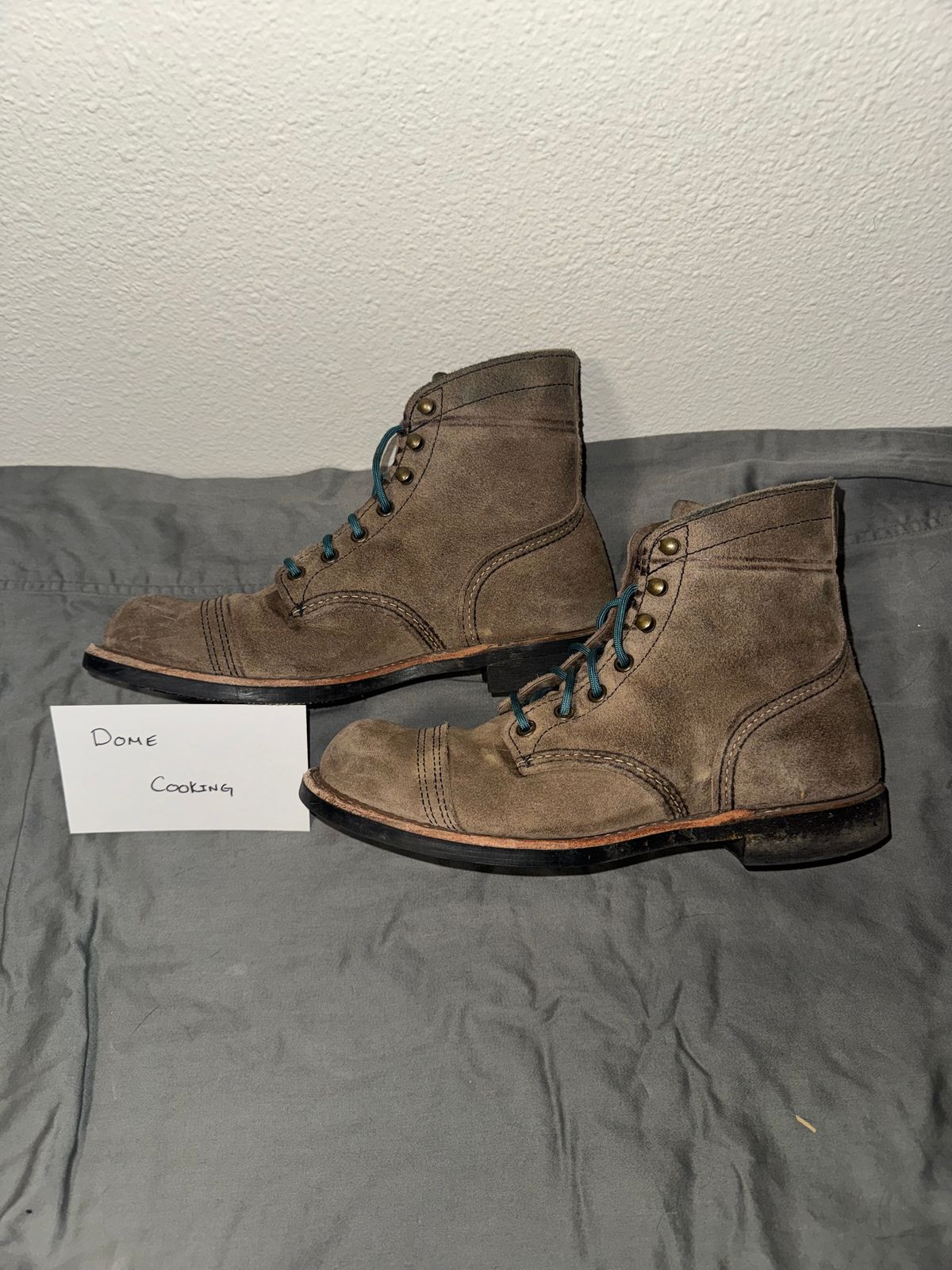 Photo by 617reasonswhy on November 3, 2025 of the Red Wing Iron Ranger in S.B. Foot Slate Muleskinner.