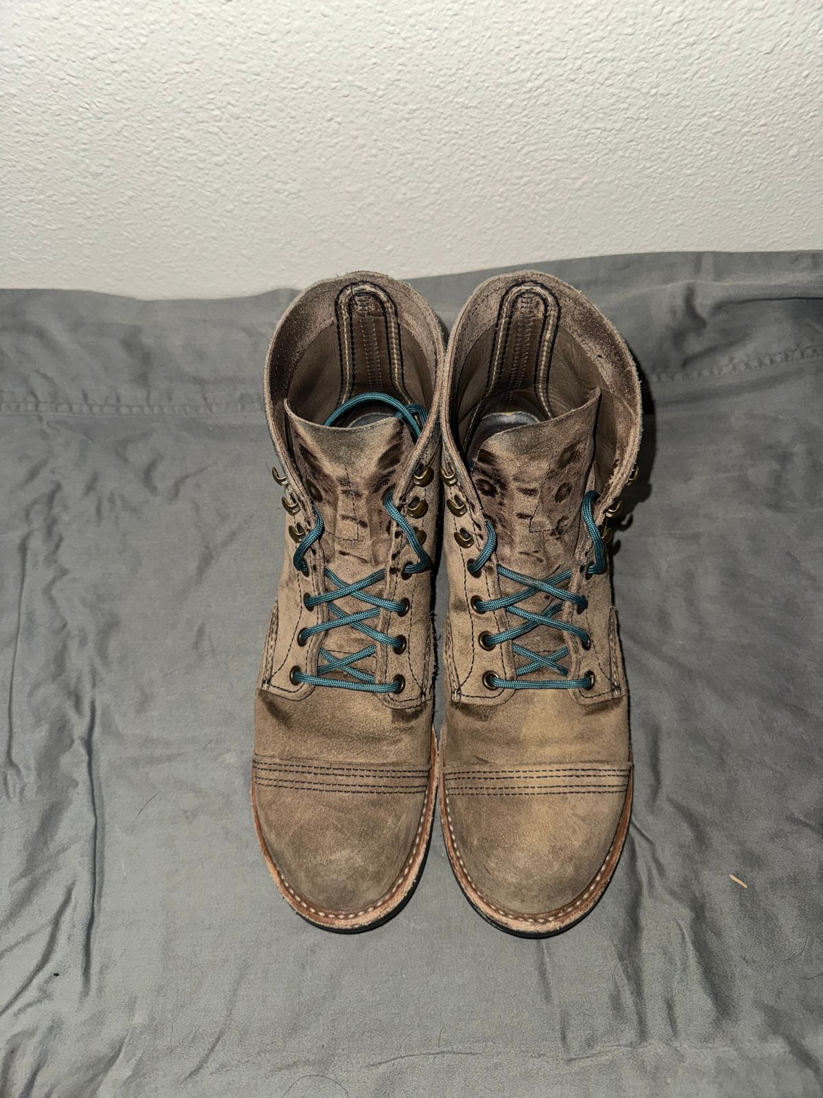 Photo by 617reasonswhy on November 3, 2025 of the Red Wing Iron Ranger in S.B. Foot Slate Muleskinner.