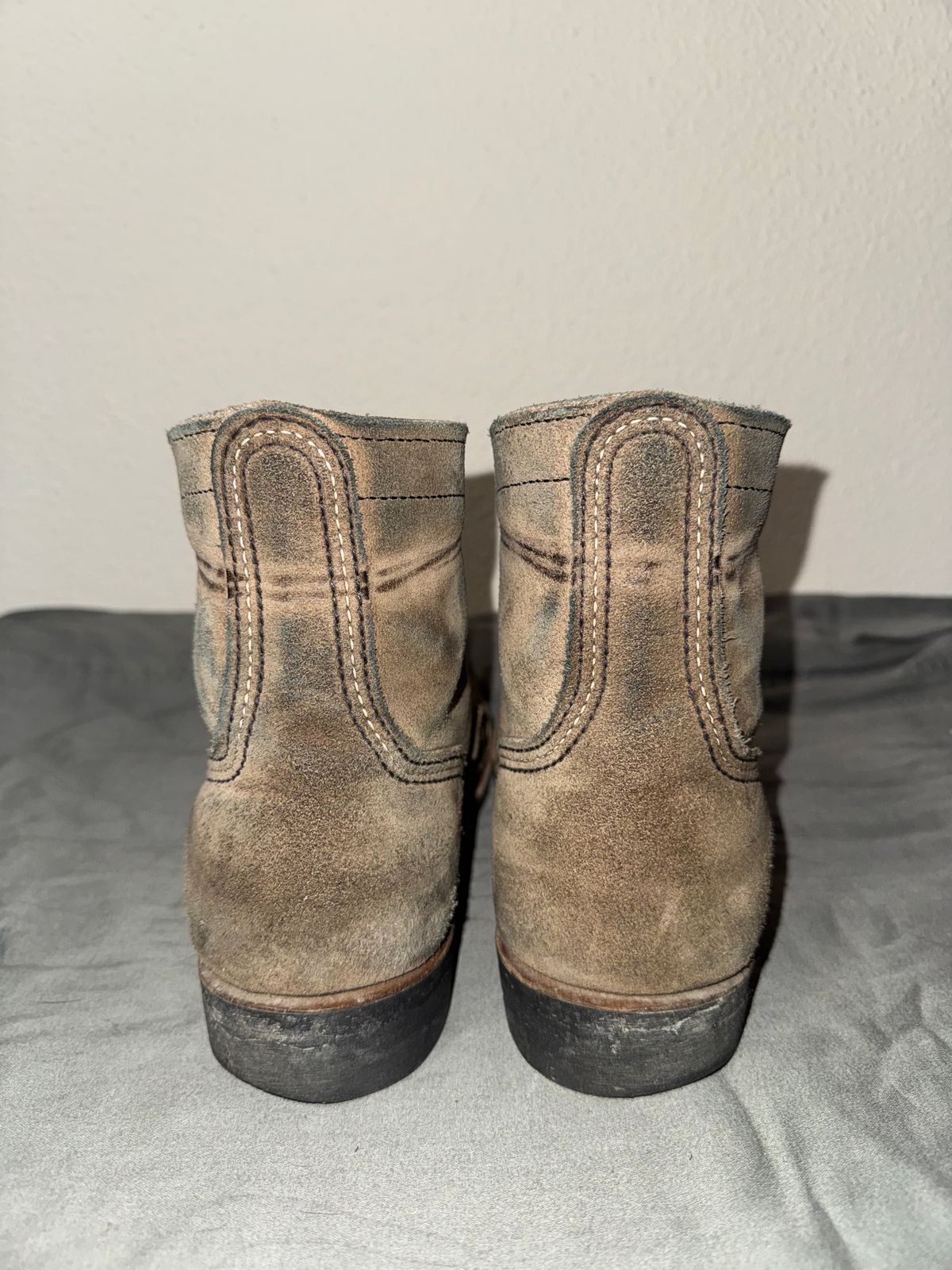 Photo by 617reasonswhy on December 3, 2025 of the Red Wing Iron Ranger in S.B. Foot Slate Muleskinner.