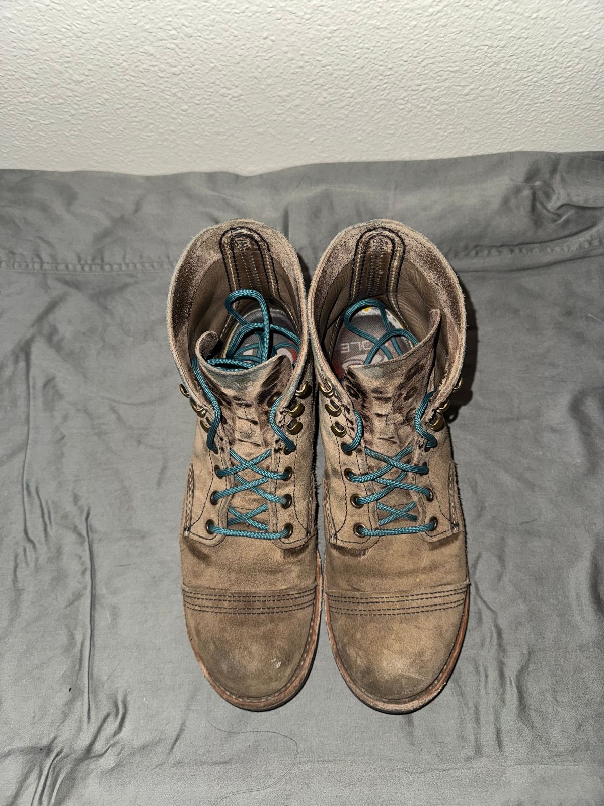 Photo by 617reasonswhy on December 3, 2025 of the Red Wing Iron Ranger in S.B. Foot Slate Muleskinner.