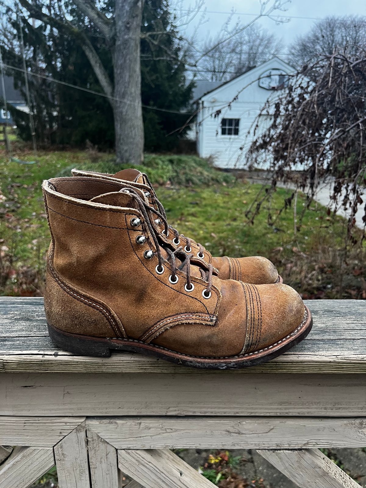 Photo by 617reasonswhy on December 5, 2023 of the Red Wing Iron Ranger in S.B. Foot Hawthorne Muleskinner.
