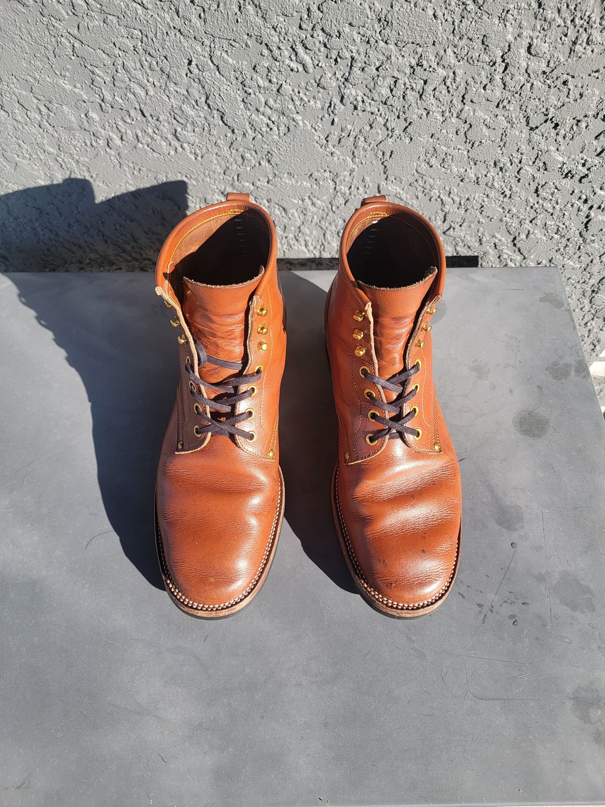 Photo by luisRuiz1125 on February 5, 2024 of the Iron Boots The Chosen One in S.B. Foot Teak Featherstone.