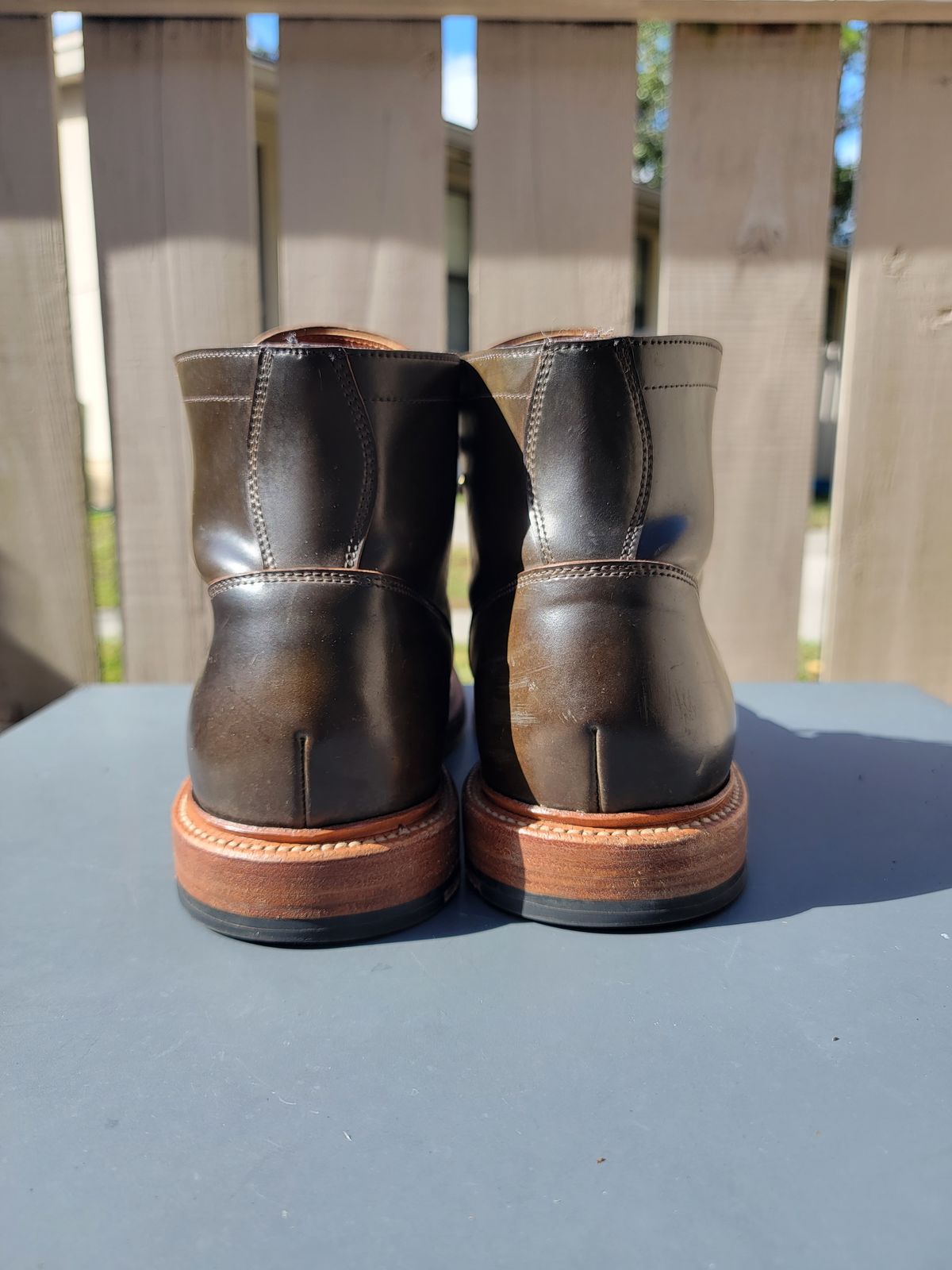 Photo by luisRuiz1125 on January 3, 2023 of the Grant Stone Diesel Boot in Horween Maduro Shell Cordovan.
