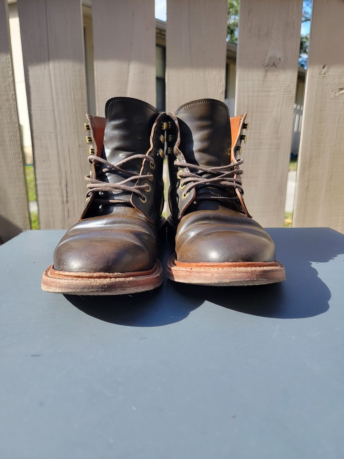 Photo by luisRuiz1125 on January 3, 2023 of the Grant Stone Diesel Boot in Horween Maduro Shell Cordovan.