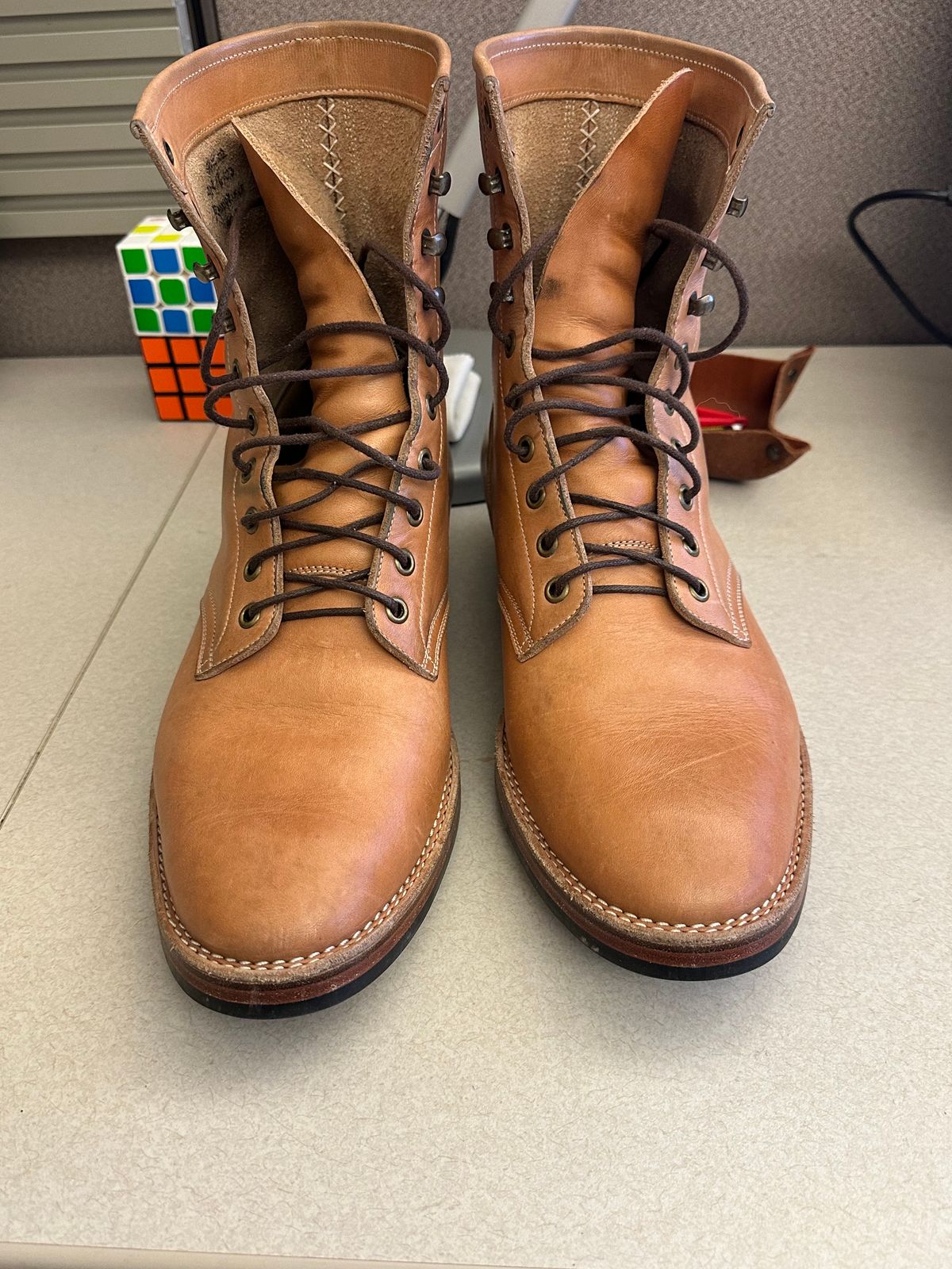 Photo by rrubes16 on December 5, 2023 of the Onderhoud SVC02 Packer Boot in Horween Natural Essex.