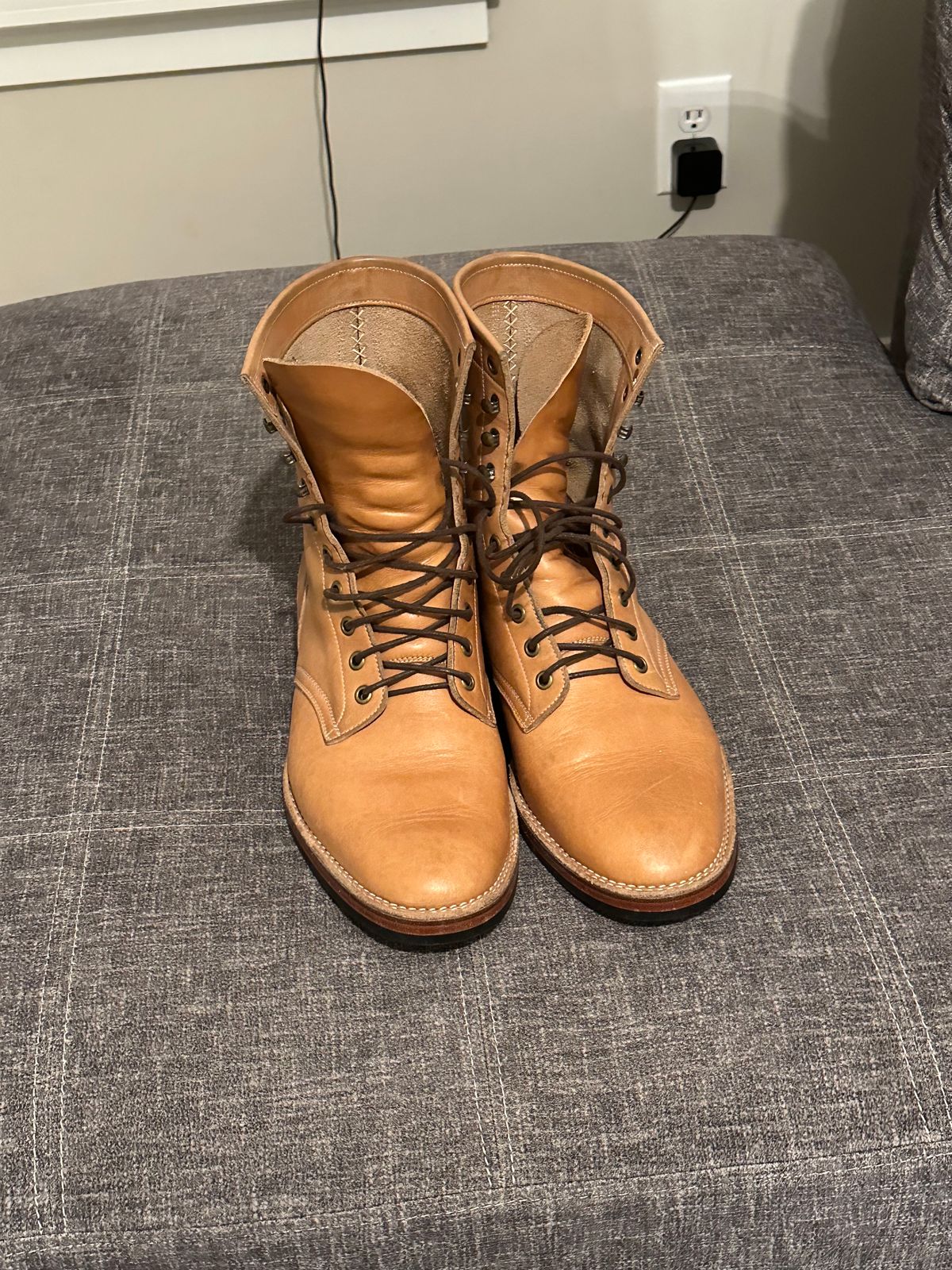 Photo by rrubes16 on January 6, 2024 of the Onderhoud SVC02 Packer Boot in Horween Natural Essex.