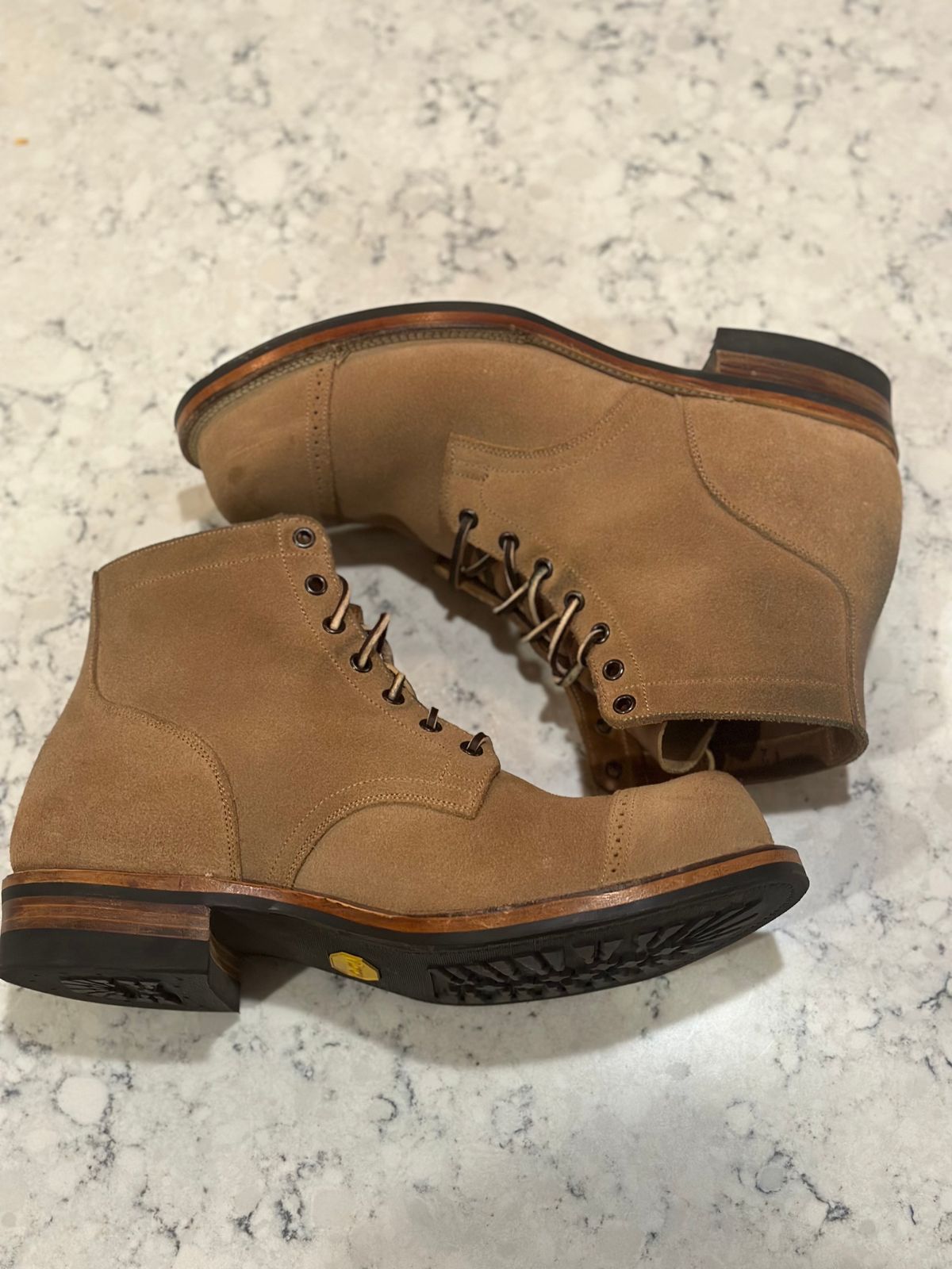 Photo by rrubes16 on November 5, 2024 of the Viberg Viberg/ 	The 310 N-1 Field Shoe in Marine Field Shoe leather.