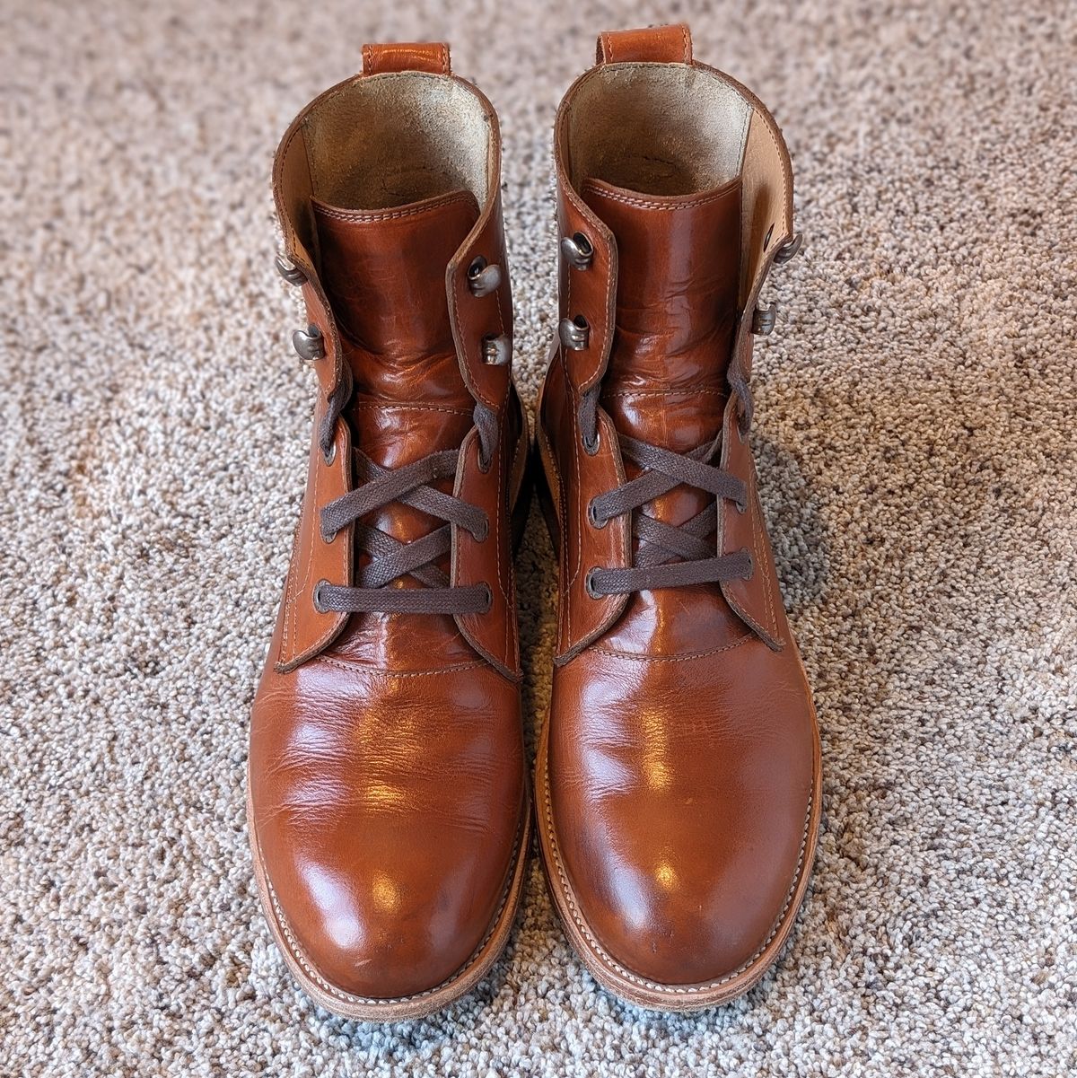 Photo by atgrey on January 5, 2024 of the Adelante The Havana in Chestnut Full Grain.
