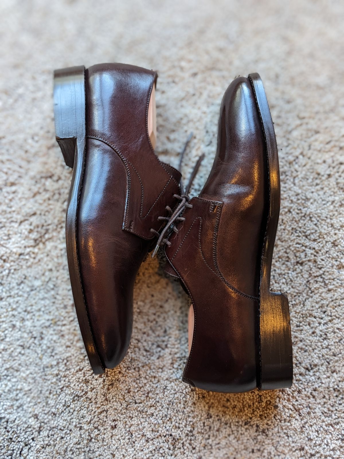 Photo by atgrey on October 5, 2023 of the Blkbrd Shoemaker Xavier Plain Vamp Derby in Unknown Leather.