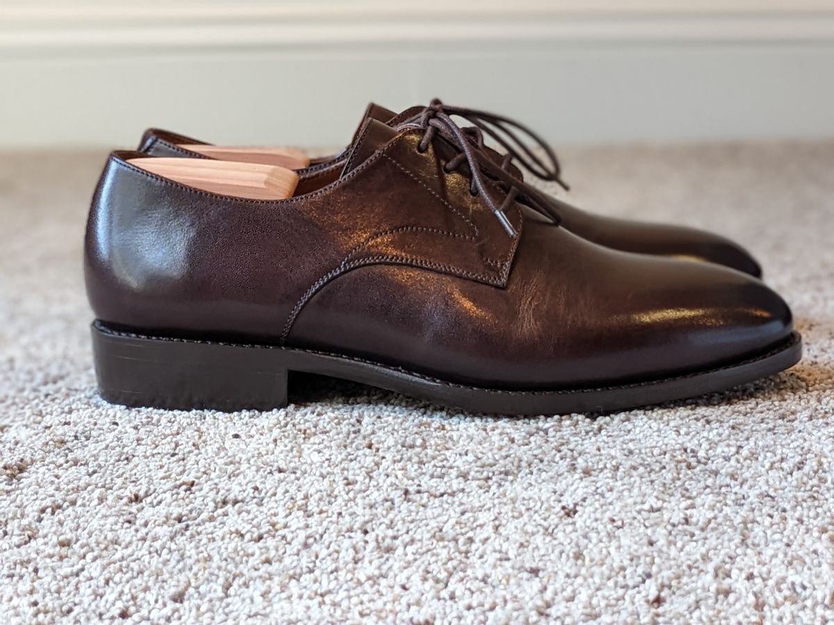 Photo by atgrey on October 5, 2023 of the Blkbrd Shoemaker Xavier Plain Vamp Derby in Unknown Leather.