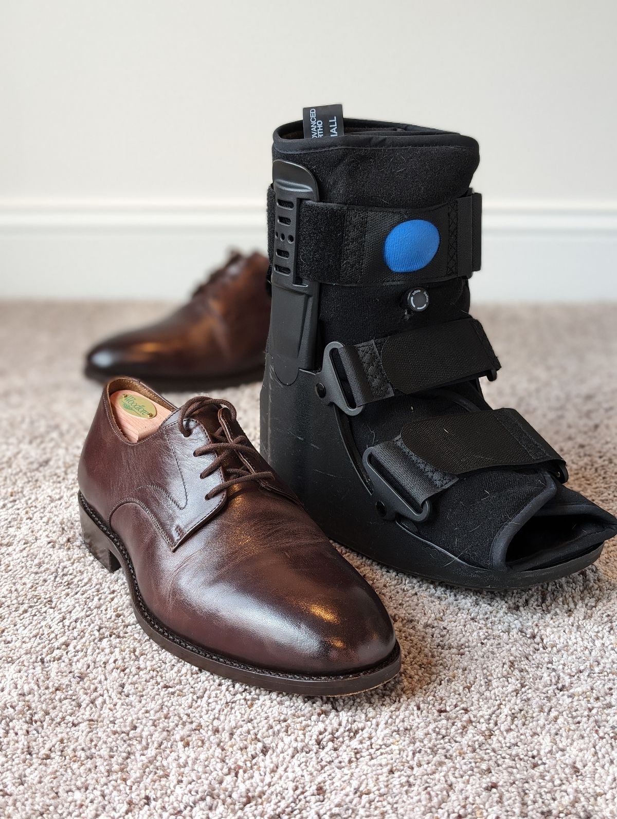 Photo by atgrey on December 4, 2023 of the Blkbrd Shoemaker Xavier Plain Vamp Derby in Unknown Leather.