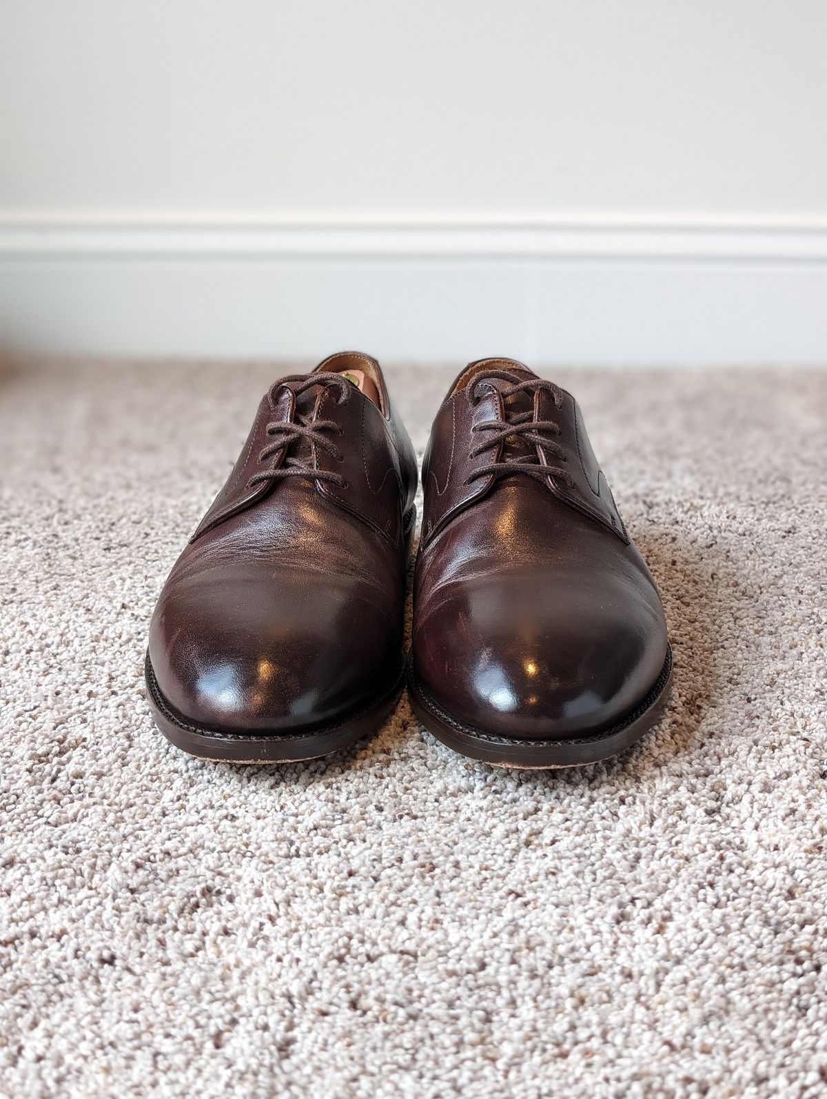 Photo by atgrey on December 4, 2023 of the Blkbrd Shoemaker Xavier Plain Vamp Derby in Unknown Leather.