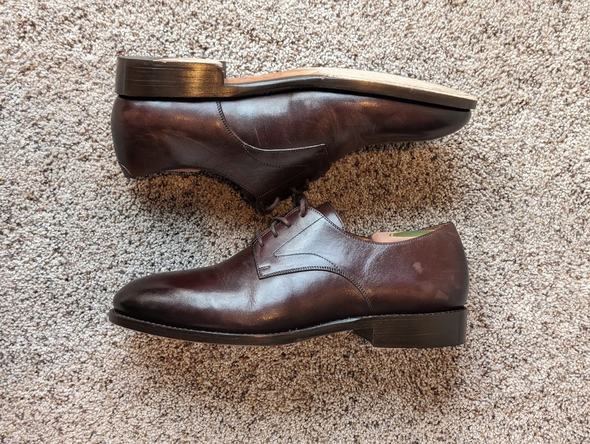 Photo by atgrey on December 4, 2023 of the Blkbrd Shoemaker Xavier Plain Vamp Derby in Unknown Leather.