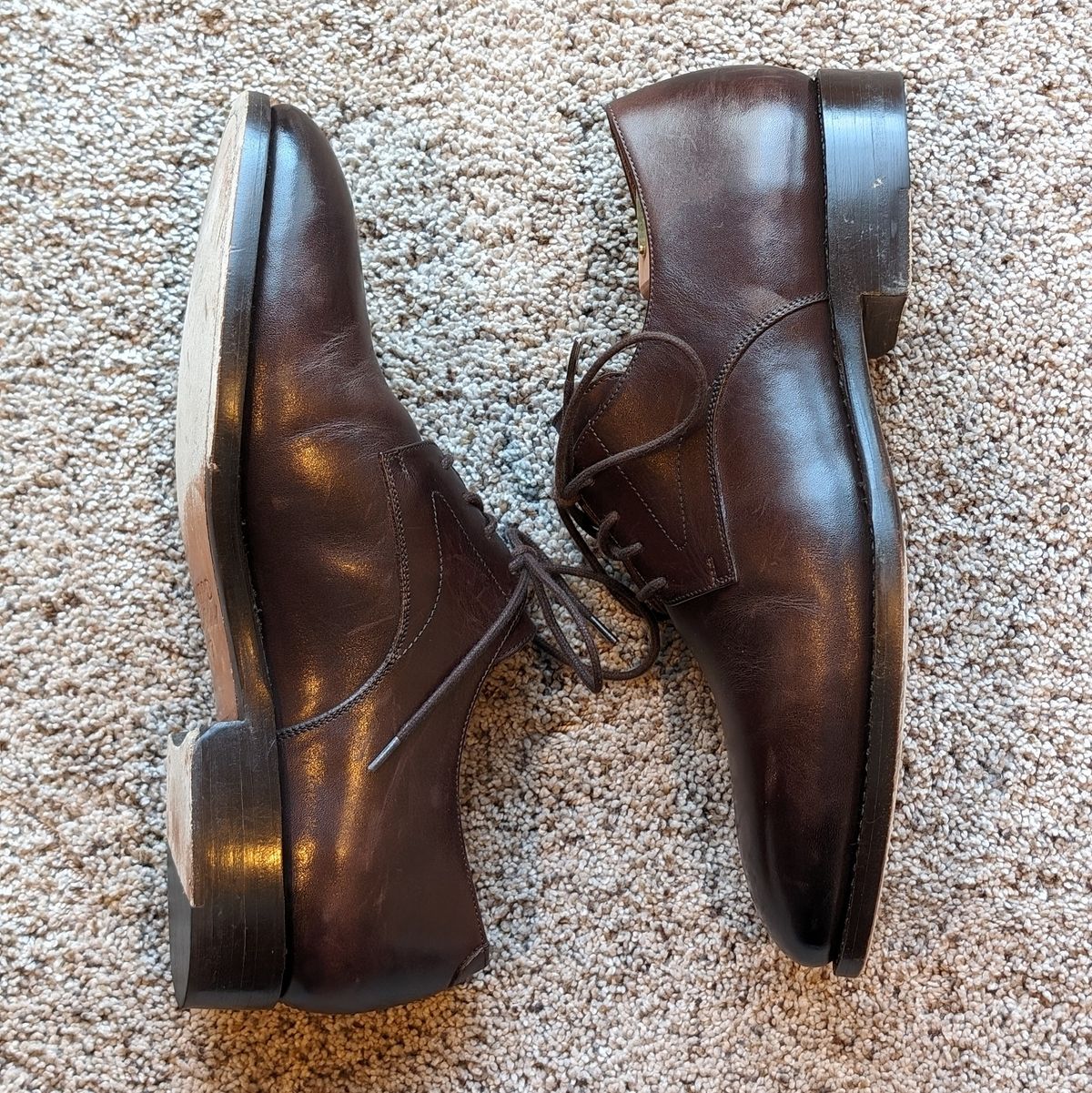 Photo by atgrey on January 5, 2024 of the Blkbrd Shoemaker Xavier Plain Vamp Derby in Unknown Leather.