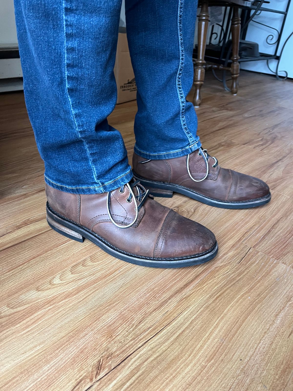 Photo by drew_15 on April 16, 2023 of the Thursday Captain in Terracotta Full Grain.
