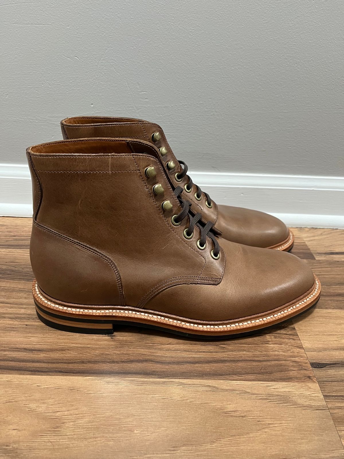 Photo by drew_15 on December 1, 2023 of the Grant Stone Diesel Boot in Horween Dune Chromexcel.
